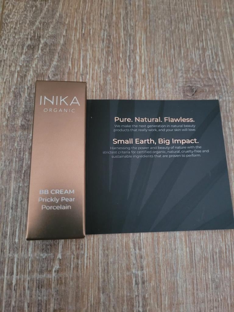 Nieuw! Inika organic BB cream porcelain, 4ml, Sieraden, Tassen en Uiterlijk, Uiterlijk | Cosmetica en Make-up, Ophalen of Verzenden