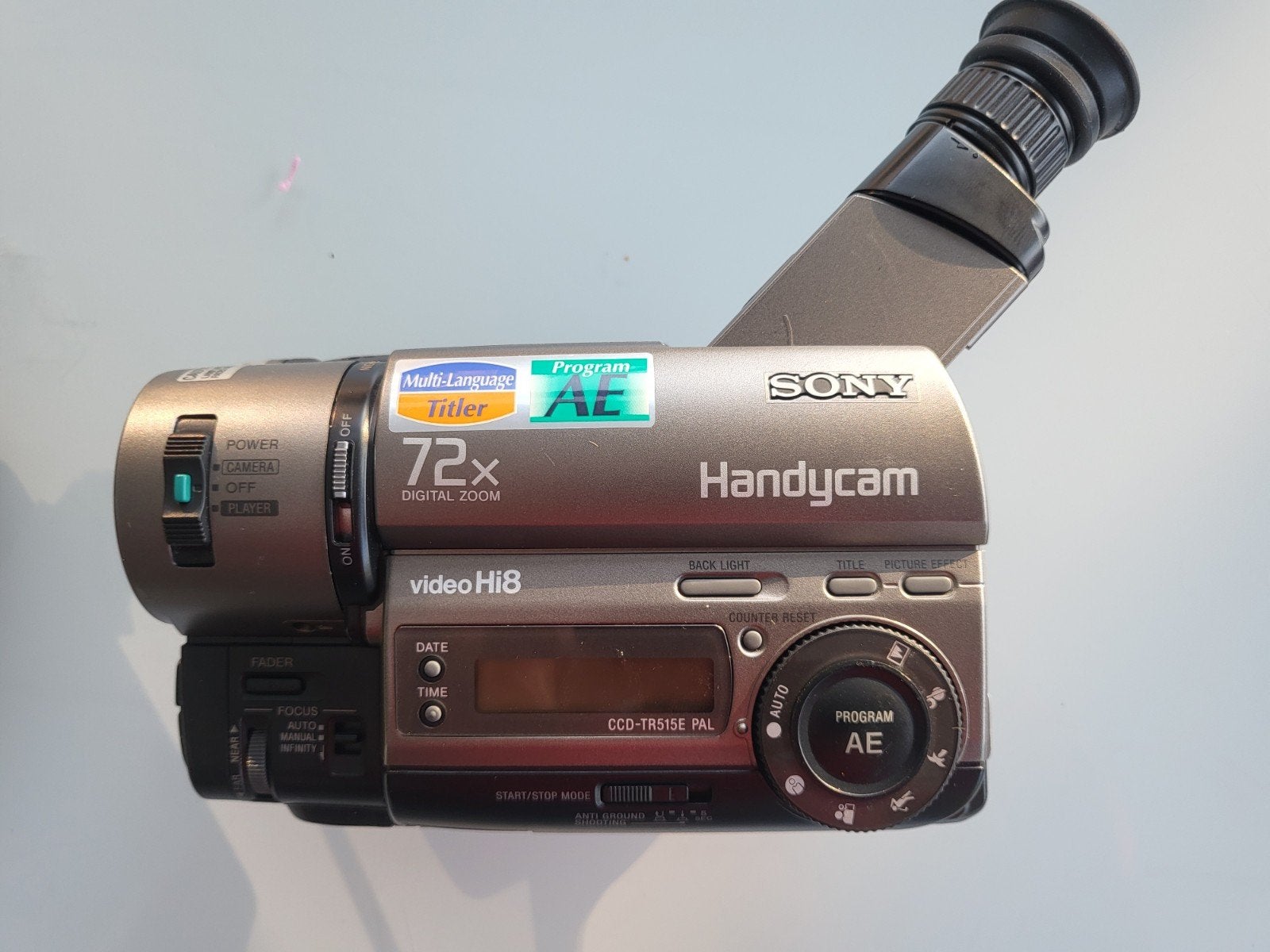Sony Handycam CCD-TR515E PAL VideoHi8 Camcorder, 20x of meer, Ophalen of Verzenden, Zo goed als nieuw, Sony