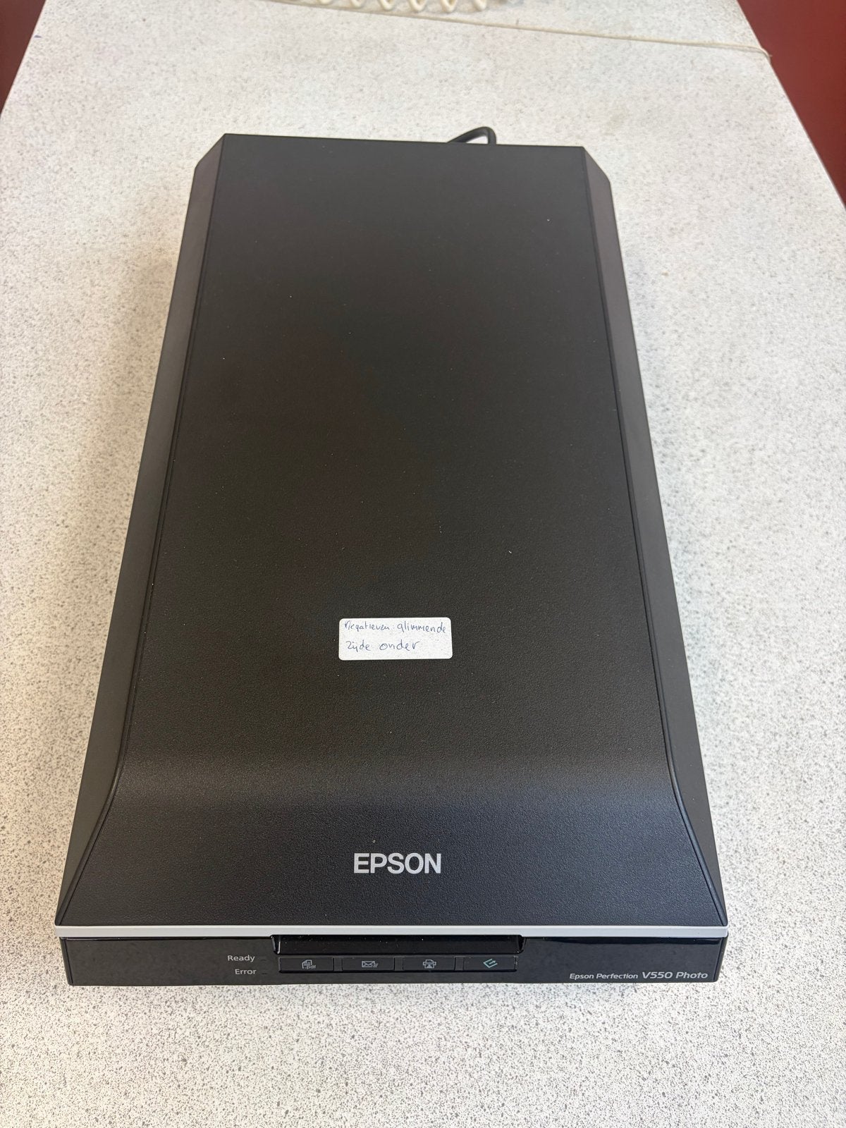 Epson Perfection V550 Photo Scanner - Zo goed als nieuw, Ophalen of Verzenden, Zo goed als nieuw, Fotoscanner, Windows