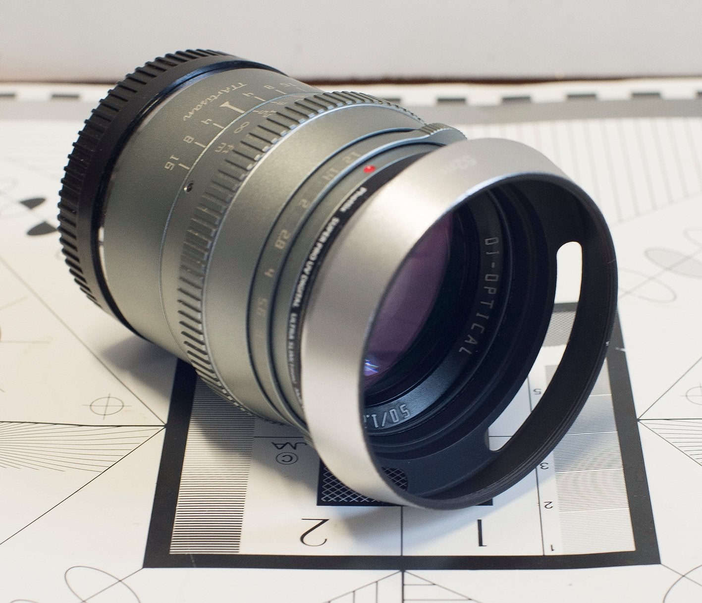 TT Artisan 50 mm 1,2  voor fuji X, Ophalen of Verzenden, Zo goed als nieuw, Standaardlens