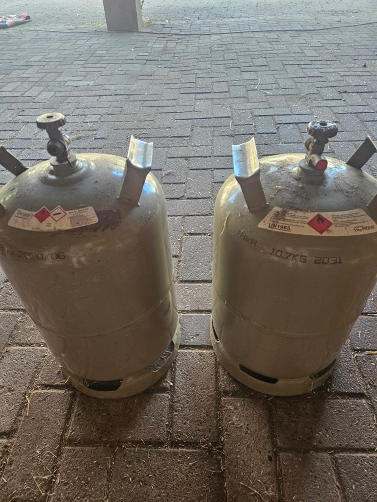 2x Lege gasflessen (propaan/butaan) - 11kg/13kg, Ophalen of Verzenden, Gebruikt, Onbekend