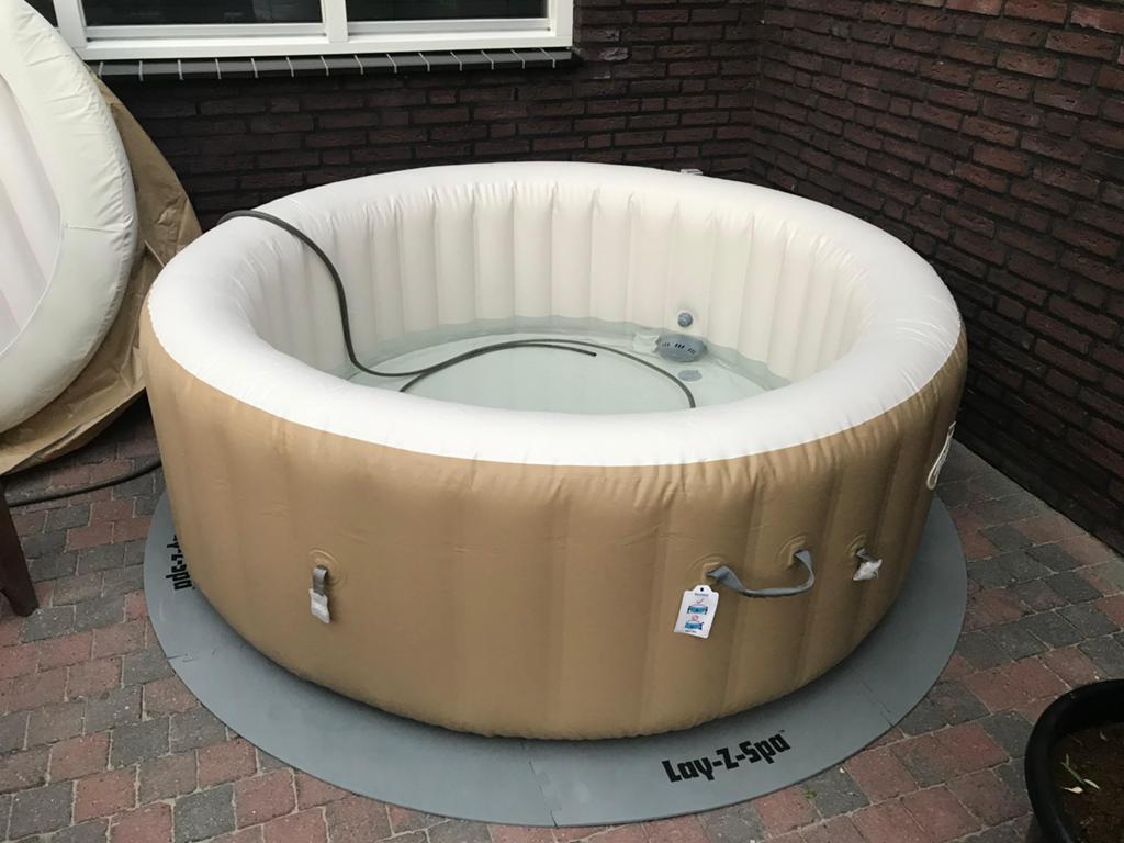 Opblaasbare jacuzzi 1,96M x 0,71M LAY-Z SPA, Tuin en Terras, Zwembaden, Ophalen, Minder dan 80 cm, Opblaaszwembad, Rond