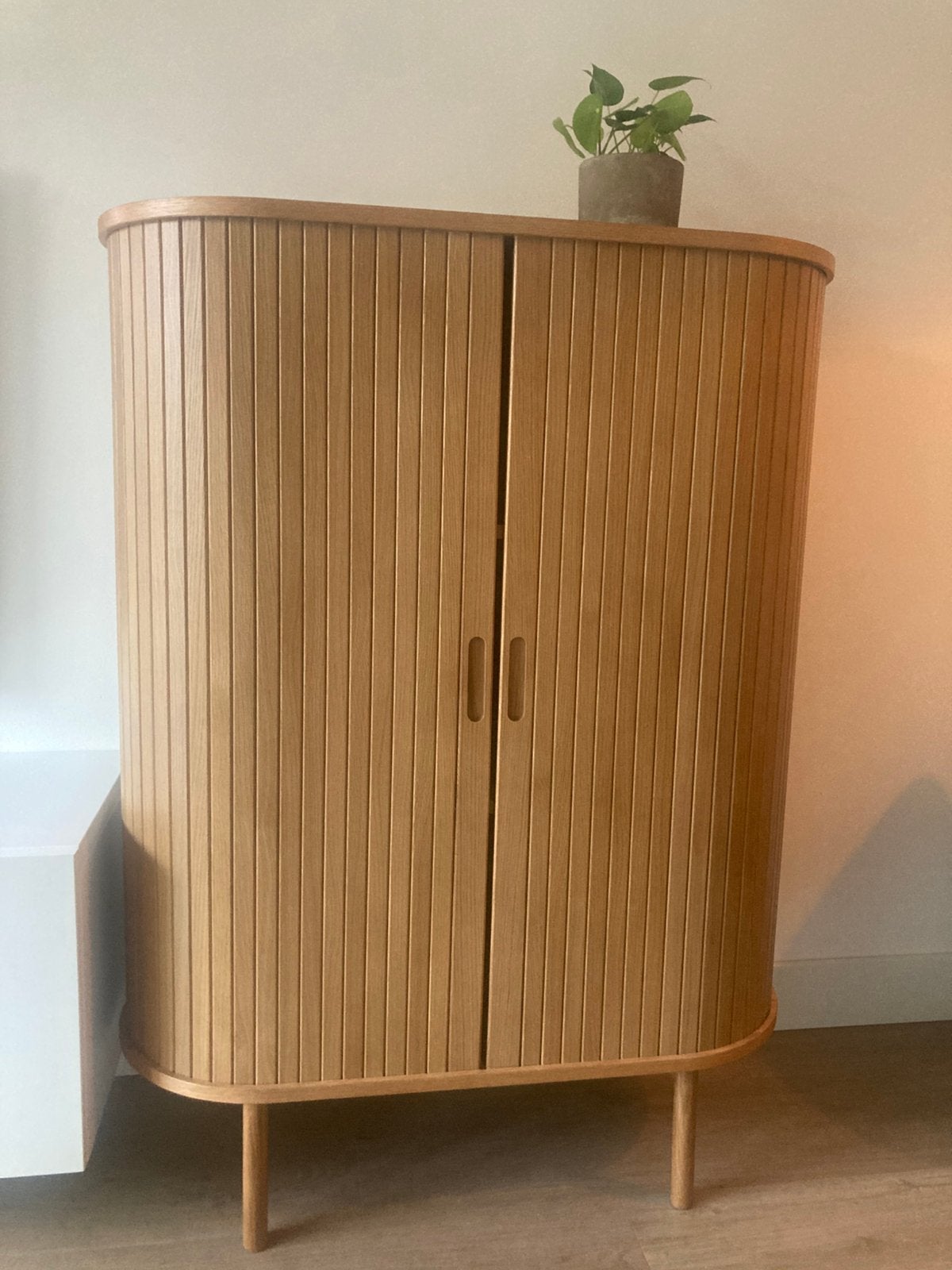 Jysk kast Lyngvig 90cm 2tambour deuren naturel eiken, Ophalen, Zo goed als nieuw