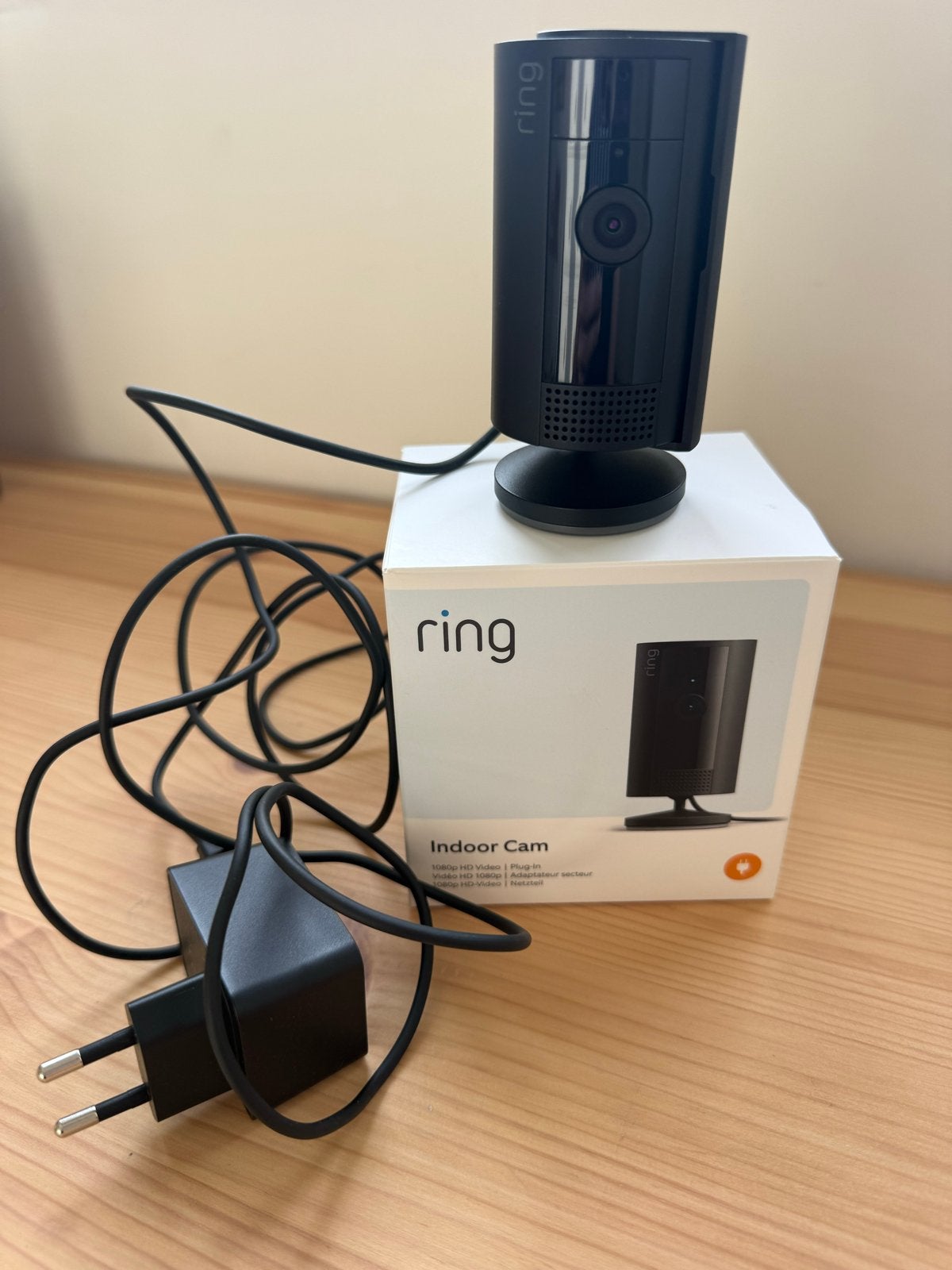 Ring Indoor Cam - Zo goed als nieuw, Ophalen, Zo goed als nieuw, Binnencamera