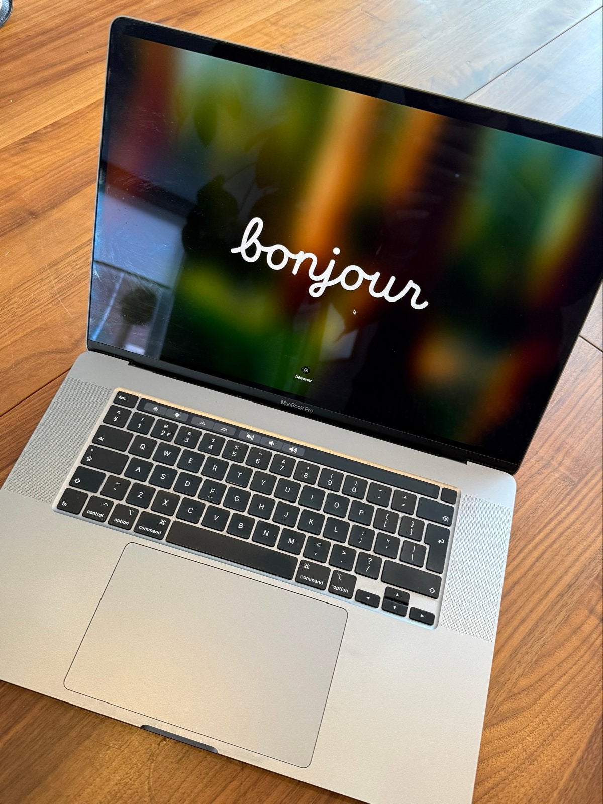 16-inch MacBook Pro - Spacegrijs - 1TB SSD, 1 TB of meer, 2 tot 3 Ghz, Qwerty, Zo goed als nieuw