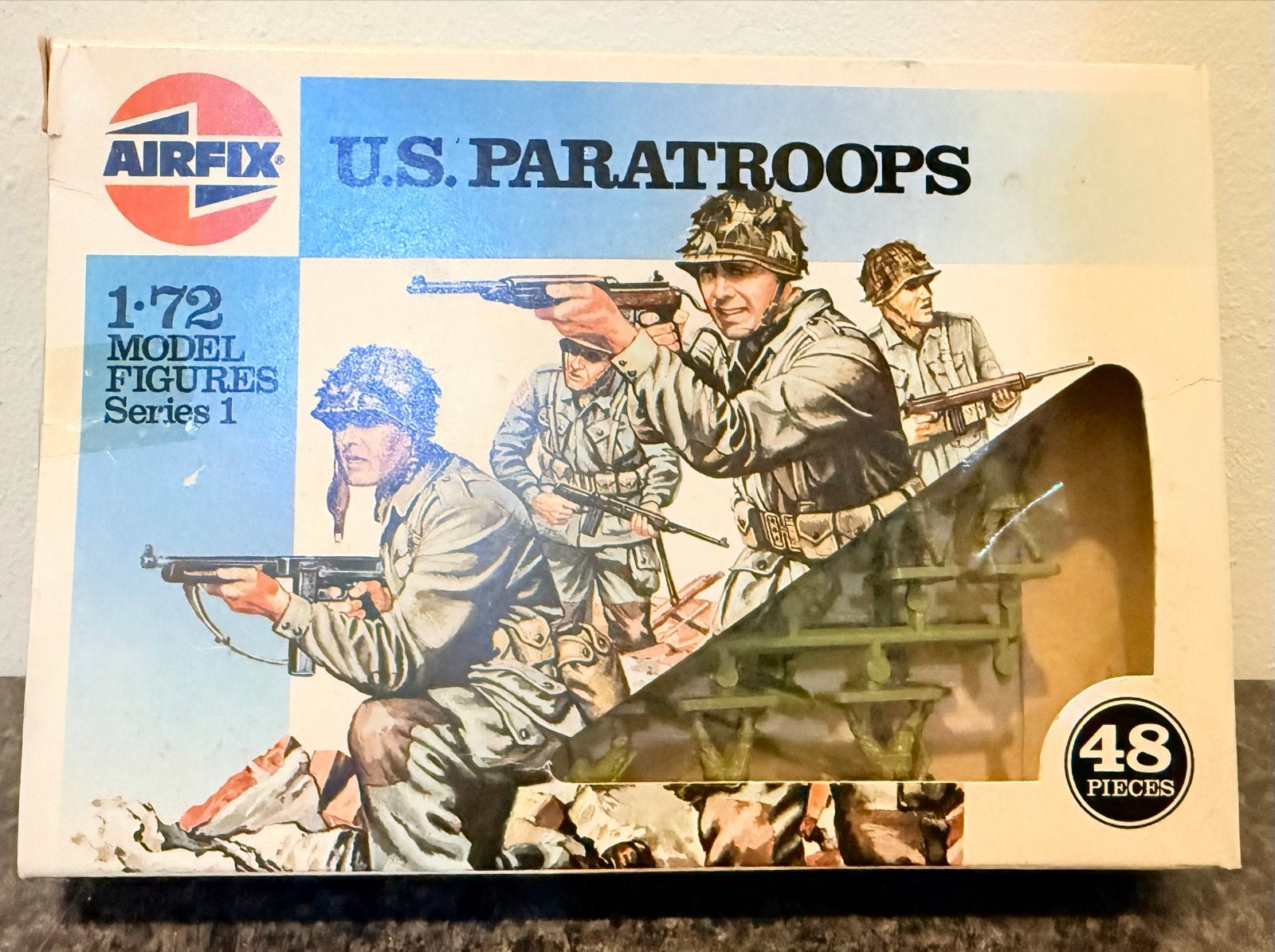 Airfix U.S. Paratroopers 1:72 Model Figuren Series 1, 1:50 of kleiner, Airfix, ., Nieuw