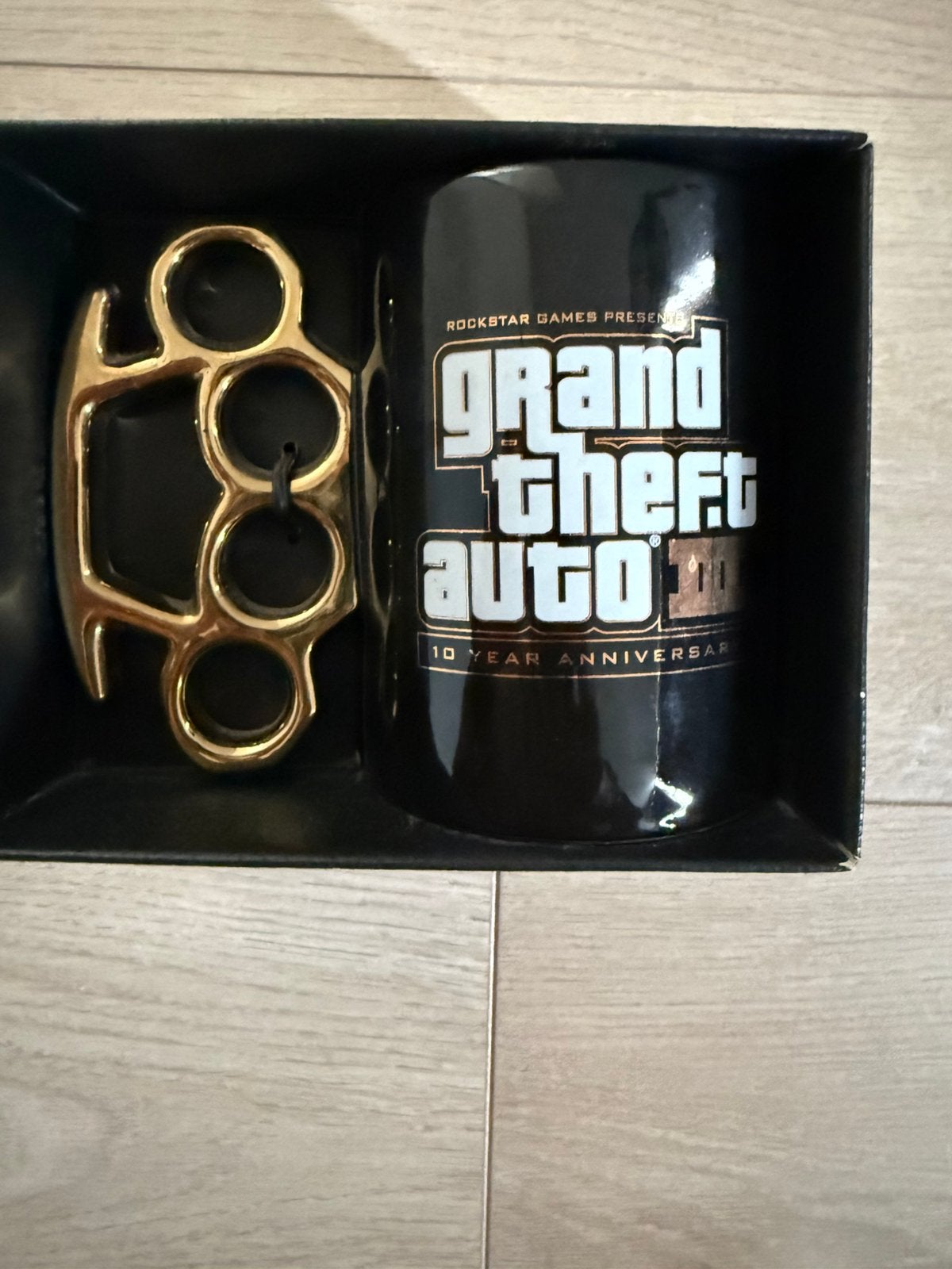 GTA knuckle duster mug, Ophalen of Verzenden, Zo goed als nieuw