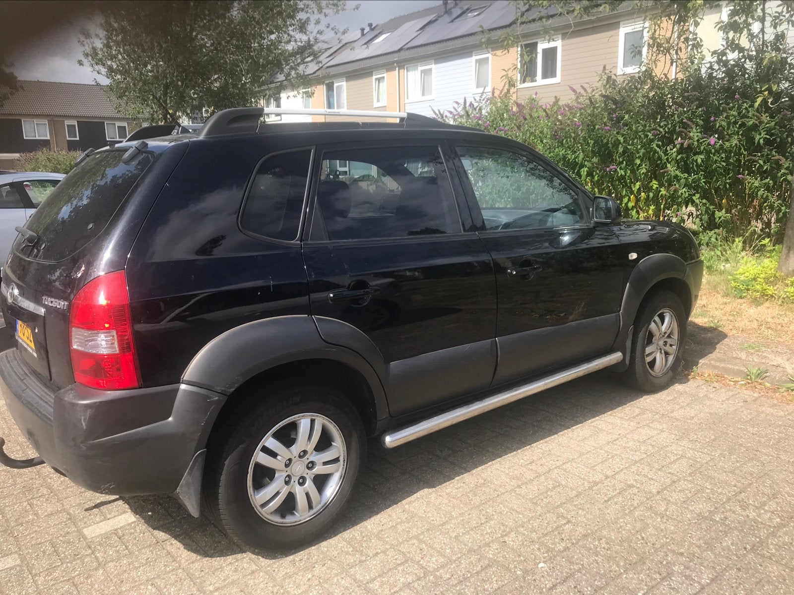 Hyundai Tucson 2.0 I 2WD 2006 Zwarte, 4 cilinders, Zwart, Origineel Nederlands, 75 €/maand
