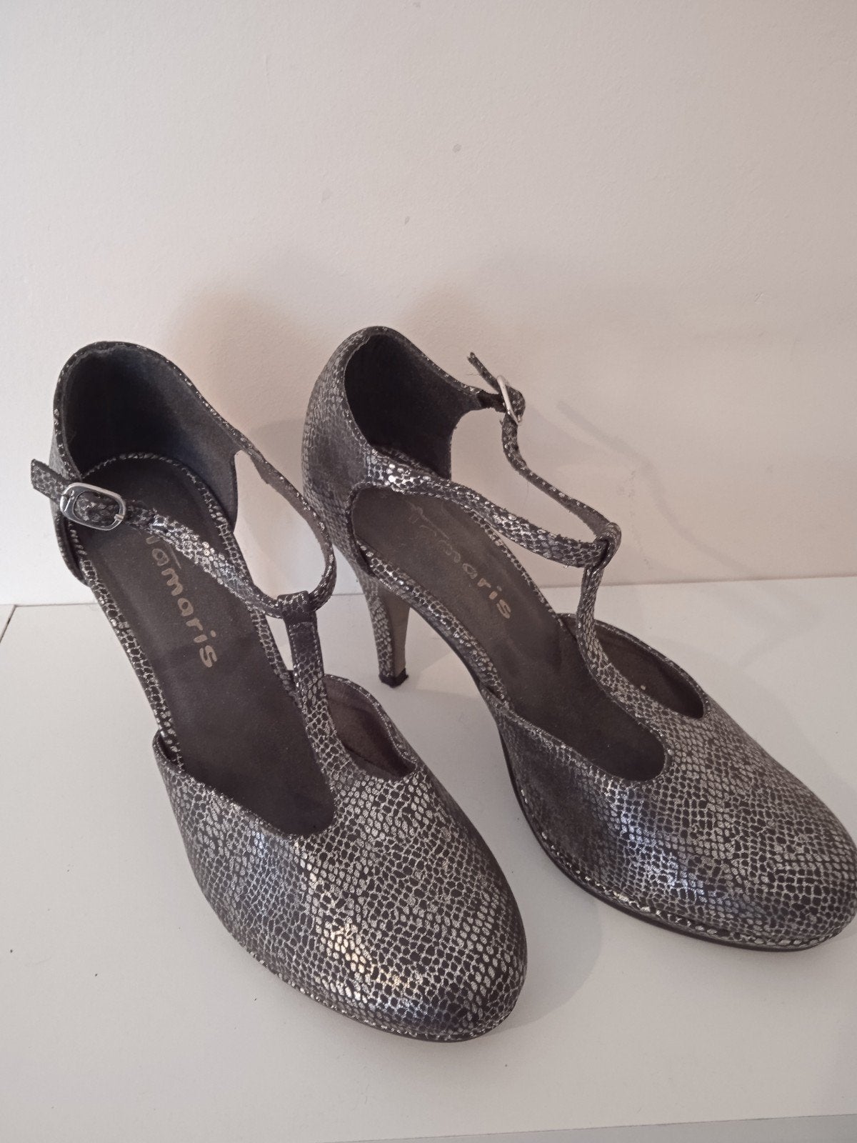 Tamaris Mary-Jane pumps maat 40 zgan, Kleding | Dames, Tamaris, Pumps, Overige kleuren, Ophalen of Verzenden