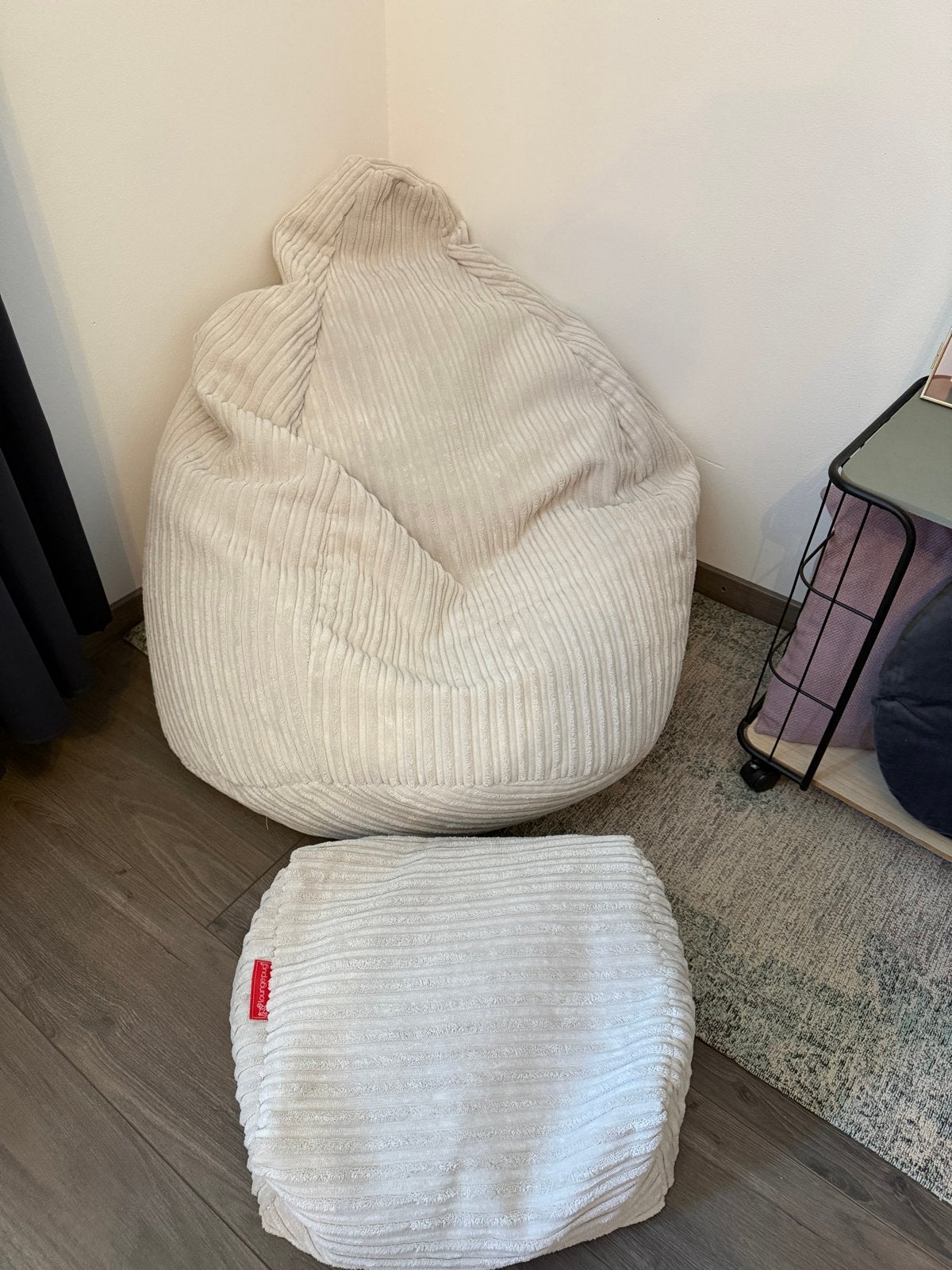 Lounge Pug Zitzak en voetenbank - Zo goed als nieuw, Huis en Inrichting, Ophalen, Zo goed als nieuw, Beige, Zitzak