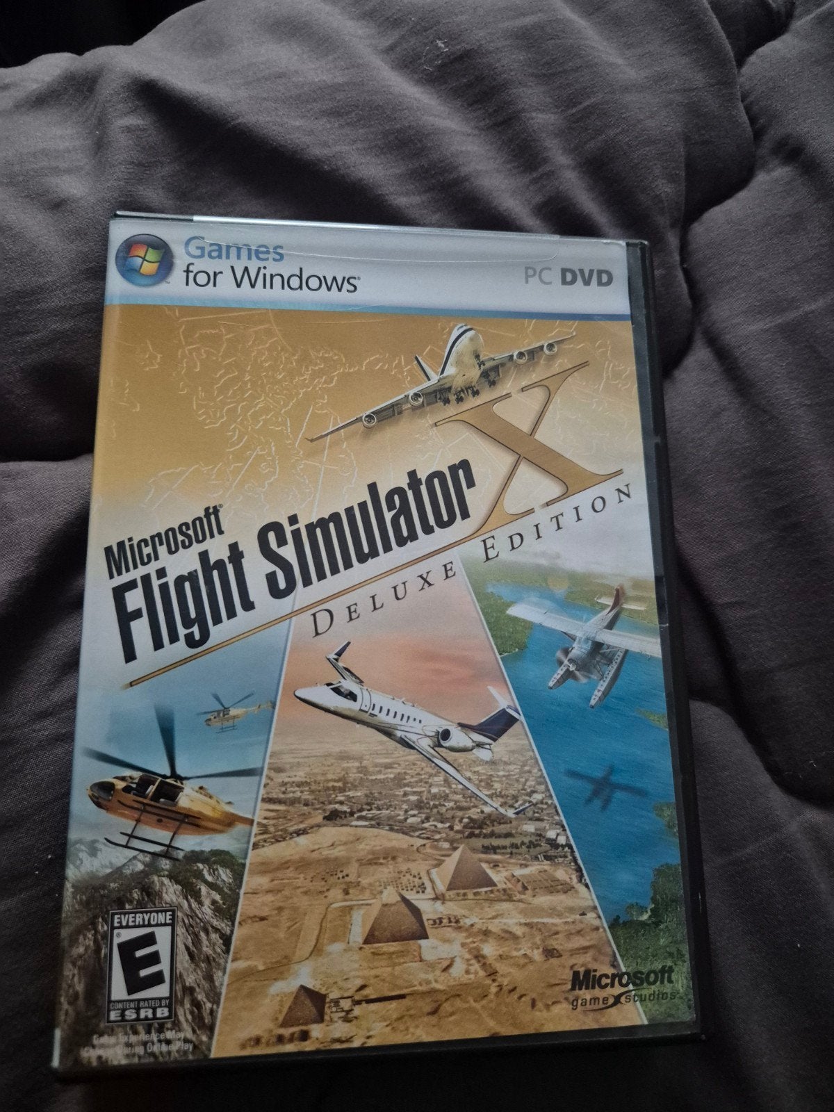 Microsoft Flight Simulator X Deluxe Edition PC DVD, Ophalen of Verzenden, Zo goed als nieuw