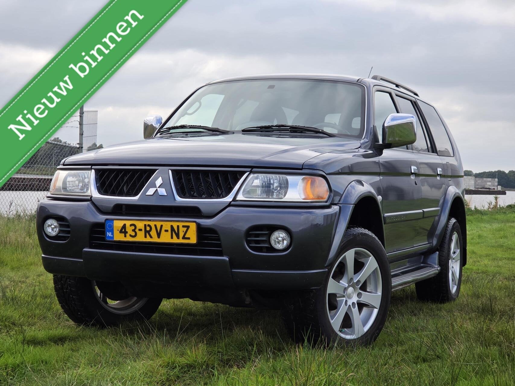 Mitsubishi Pajero Sport 3.0 V6 AUTOMAAT 2800KG Trekgewicht, Automaat, Gebruikt, 2800 kg, Bedrijf
