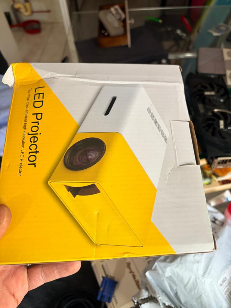 LED Projector - Compacte en betaalbare beamer, Ophalen of Verzenden, Nieuw, LED, Overige resoluties