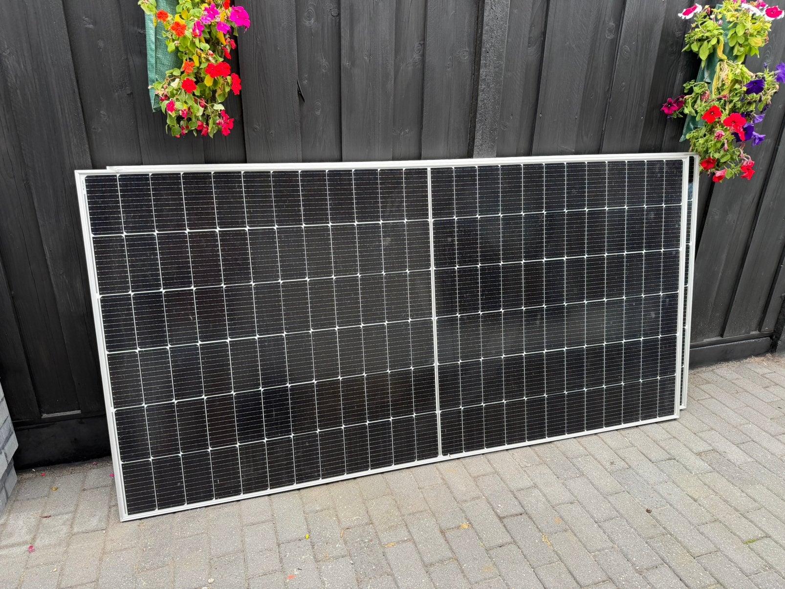 2x nieuwe ongebruikte 545 wp zonnepanelen :jam72s30-545, Doe-het-zelf en Verbouw, Zonnepanelen en Toebehoren, Ophalen of Verzenden