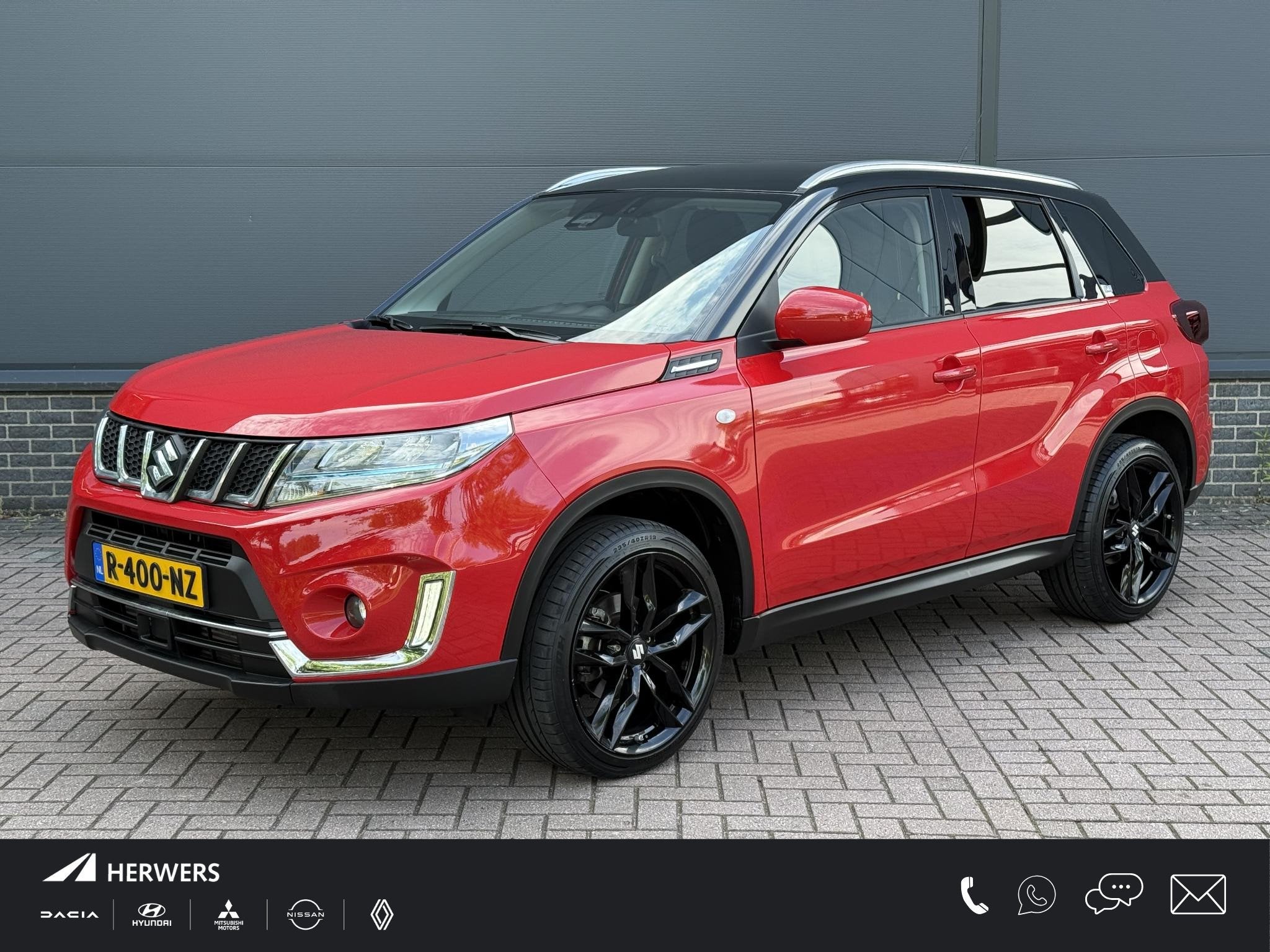 Suzuki Vitara 1.4 Boosterjet Select Smart Hybrid / Dealer on