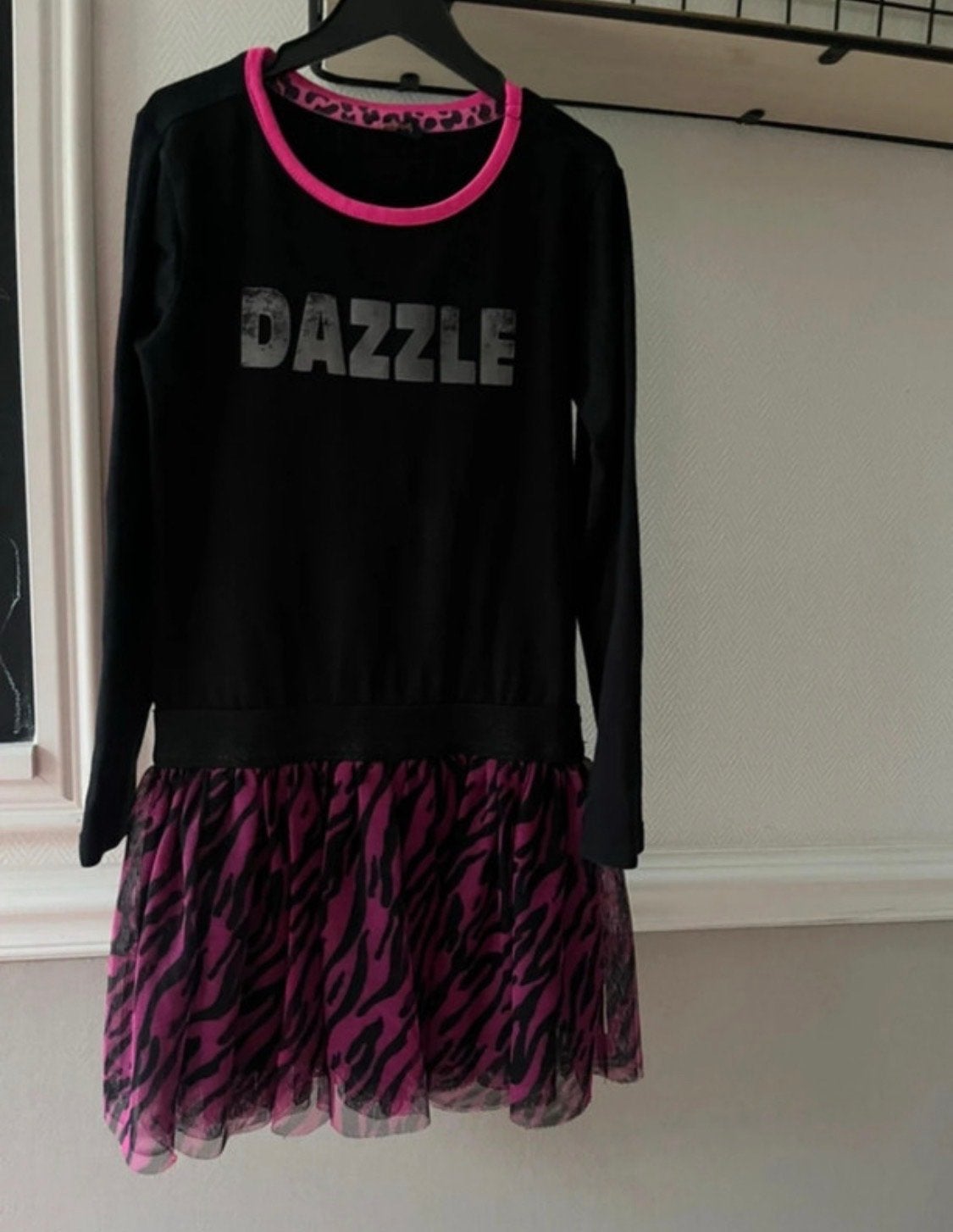 B nosy jurk met 'Dazzle' opdruk en zebraprint, Ophalen of Verzenden
