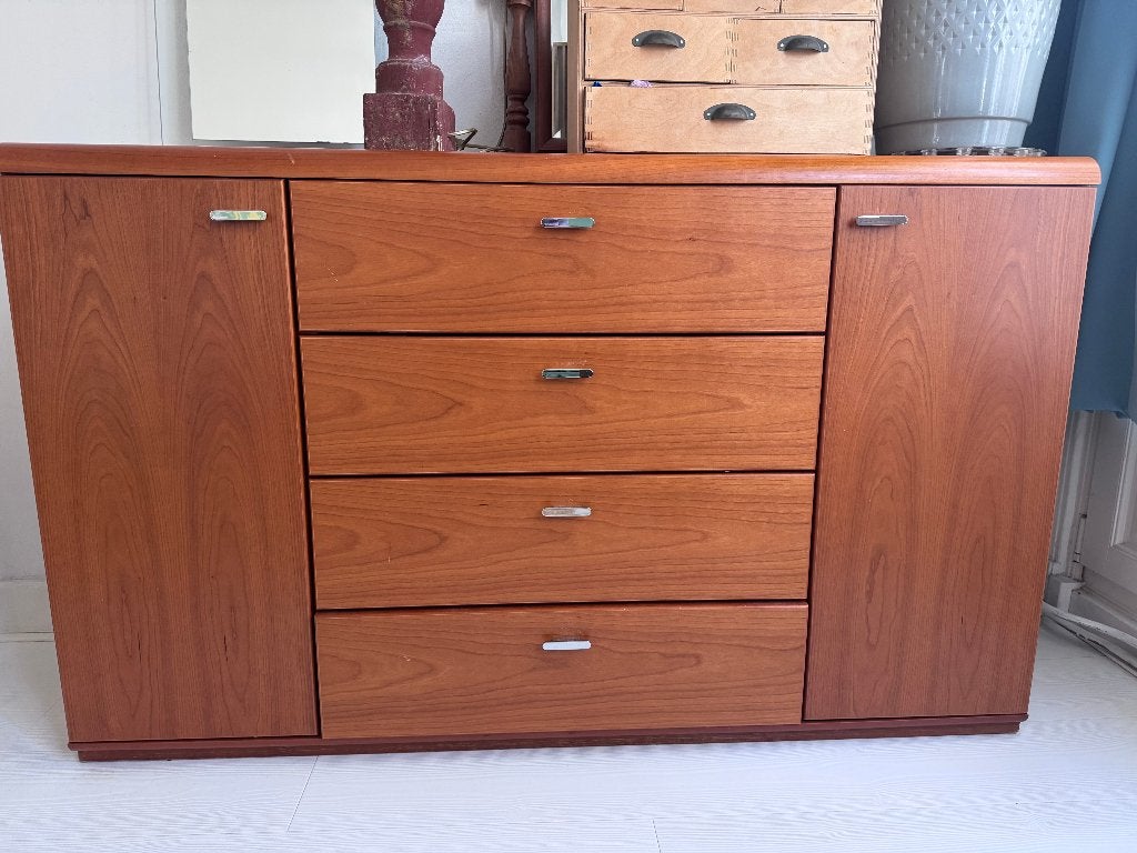 Hulsta dressoir / ladekast, Ophalen, Gebruikt, 100 tot 150 cm, 5 laden of meer