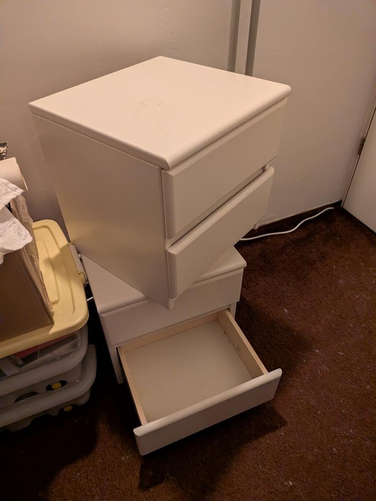 2 witte nachtkastjes - ideaal voor studentenkamer, Ophalen, Gebruikt, Minder dan 45 cm, Minder dan 55 cm