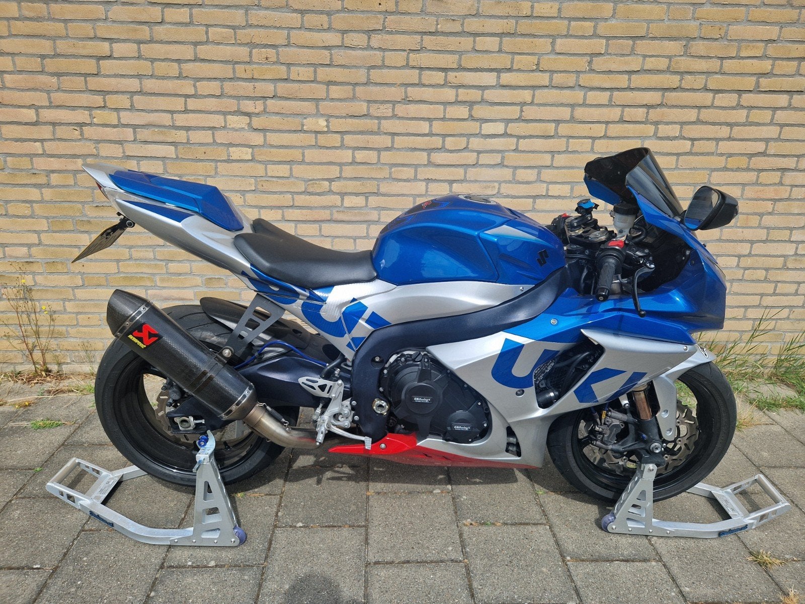 Suzuki GSXR 1000 L0 2010.. akrapovic launch contr 16350km, Sportuitlaat, Occasion, 4 cilinders, Motorrijbewijs A