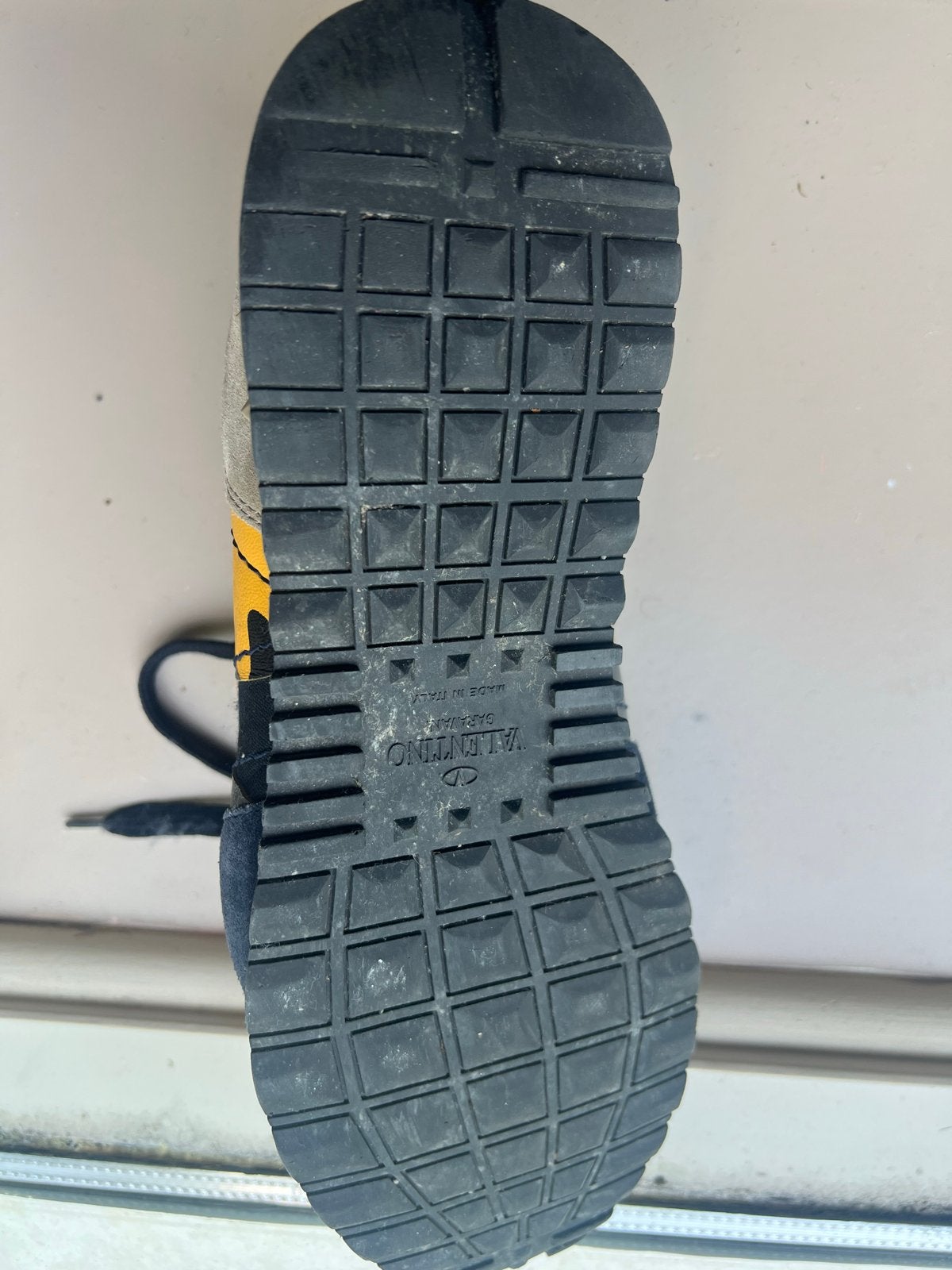 Valentino Garavani Rockrunner Camouflage Sneakers, Kleding | Heren, Schoenen, Ophalen of Verzenden, Gedragen, Overige kleuren