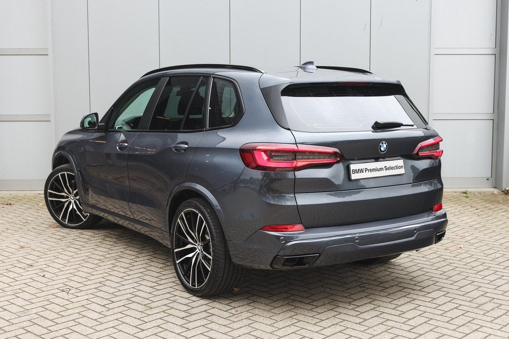 BMW X5 xDrive45e High Executive Automaat / Achteruitrijcamer, Auto's, BMW, Gebruikt, 394 pk, Met garantie (alle), 97 km