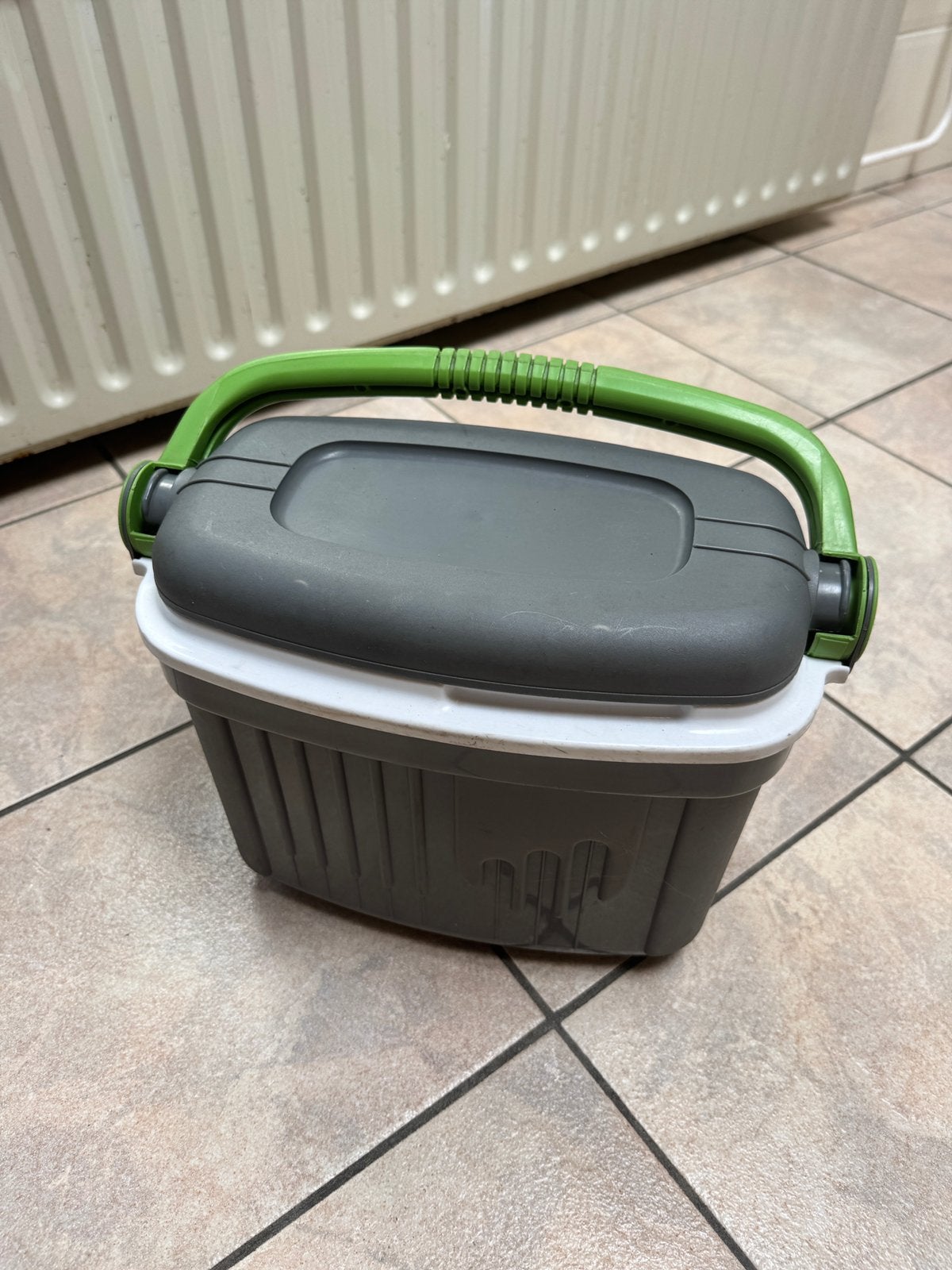 EDA Plast Iceberg koelbox 8 liter – grijs, Ophalen of Verzenden, Gebruikt, Koelbox, Koelelement