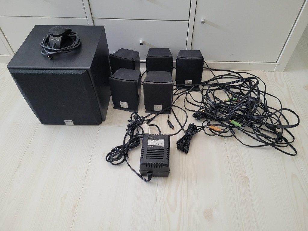 Logitech Inspire 5.1 5300 speakerset met subwoofer, Ophalen, Gebruikt, Audiokanaal 5.1, Logitech