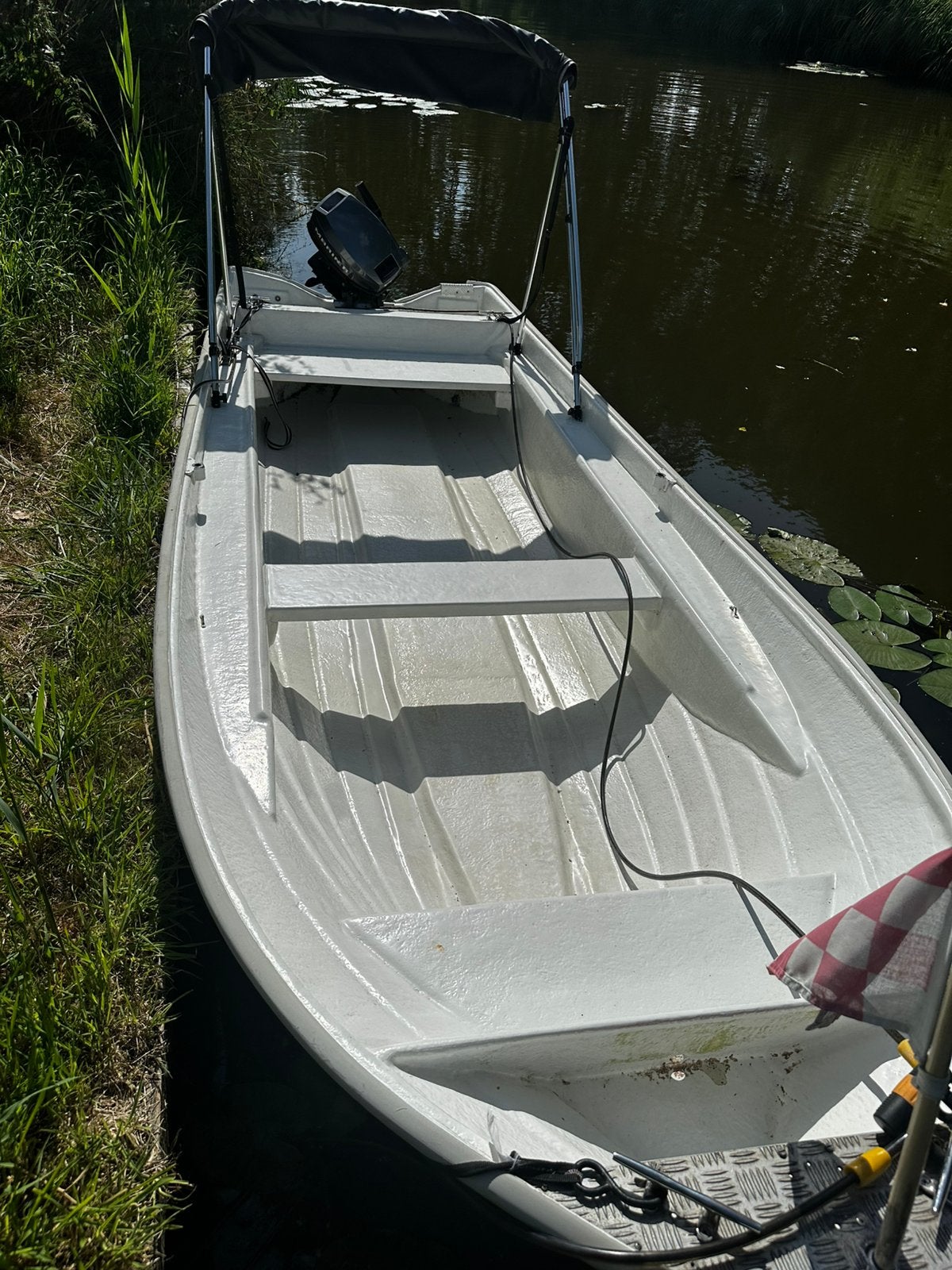 Te koop 4,50 m boot, 10 pk motor , 2 takt, Ophalen, Zo goed als nieuw