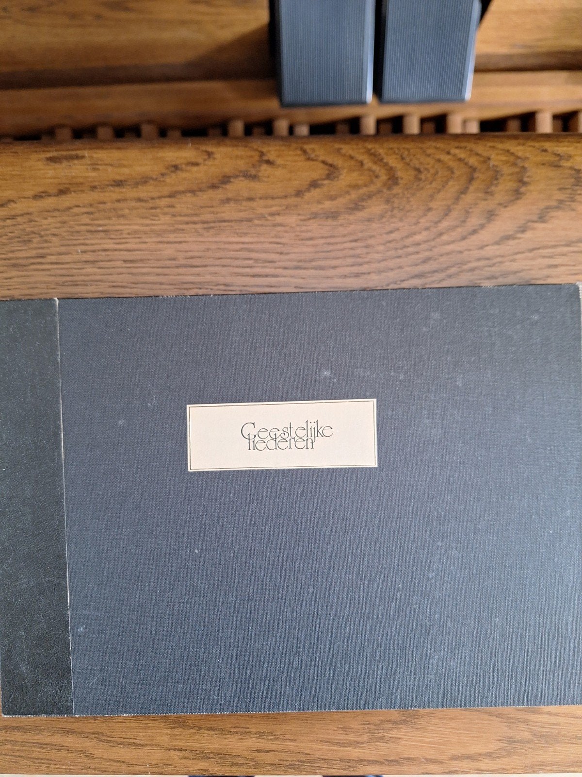 Muziekboek., Boeken, Ophalen of Verzenden, Gelezen, Algemeen