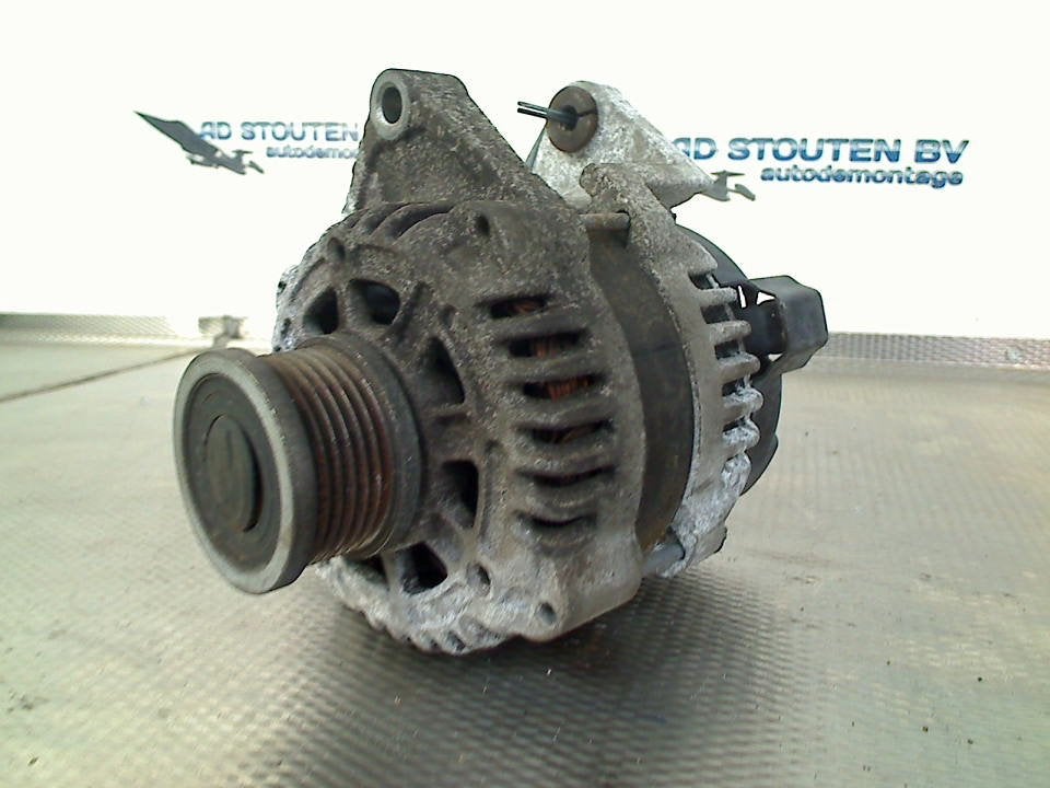 Dynamo Opel Insignia (2008-07/2017-03) 13600577, Gebruikt, Bahnhofsplatz, Rüsselsheim am Main 65423, , Duitsland, Opel, Opel Automobile GmbH