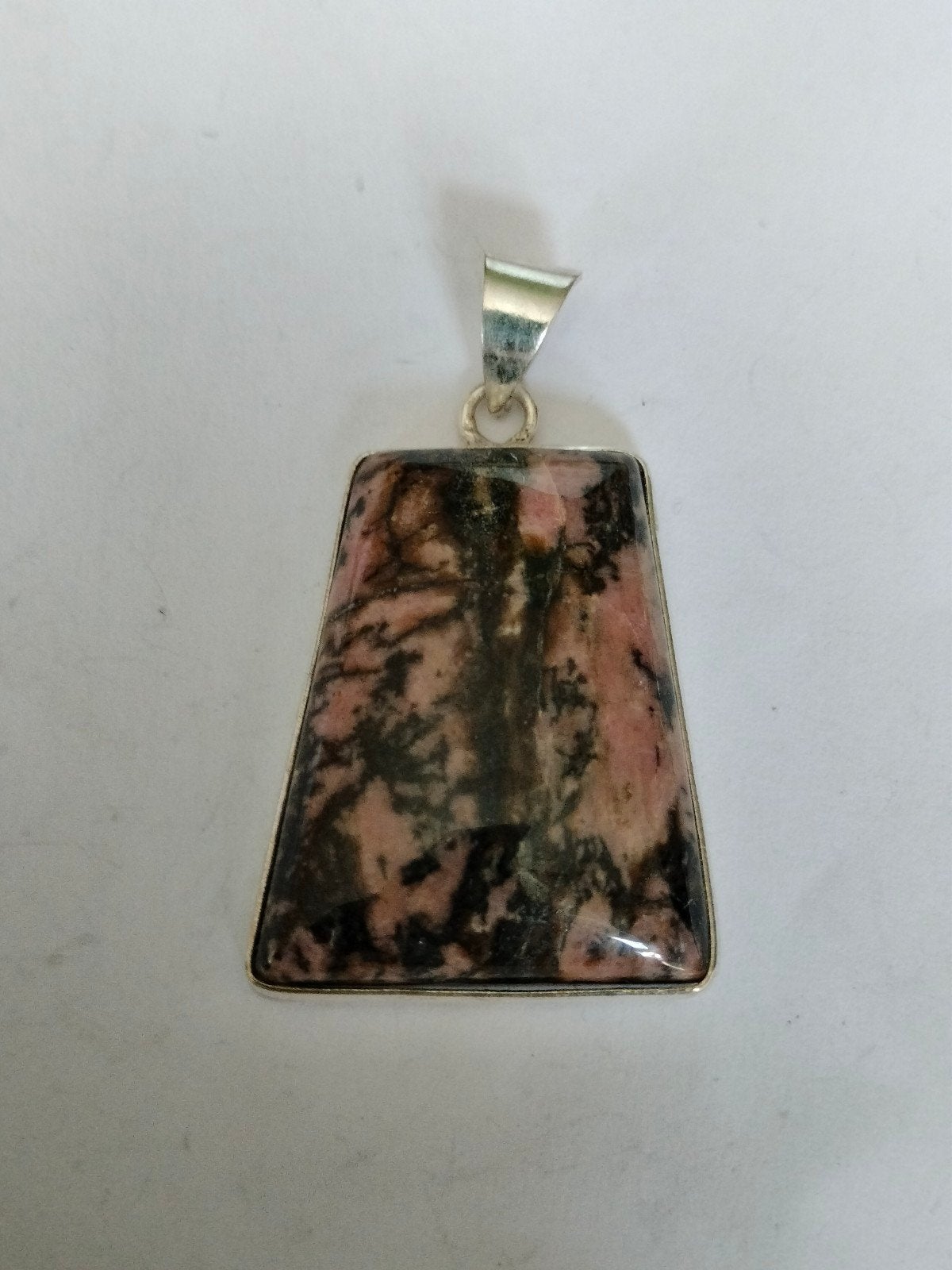 Zilveren hanger met rhodoniet, Overige voorstellingen, Verzenden, Nieuw, Met edelsteen