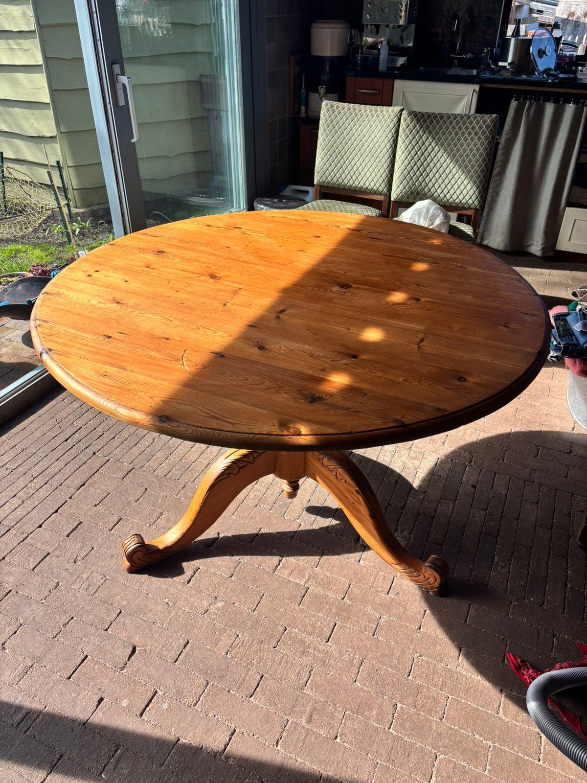 Mooie ronde tafel!, Tuin en Terras, Ophalen, Zo goed als nieuw, Rond, Hout