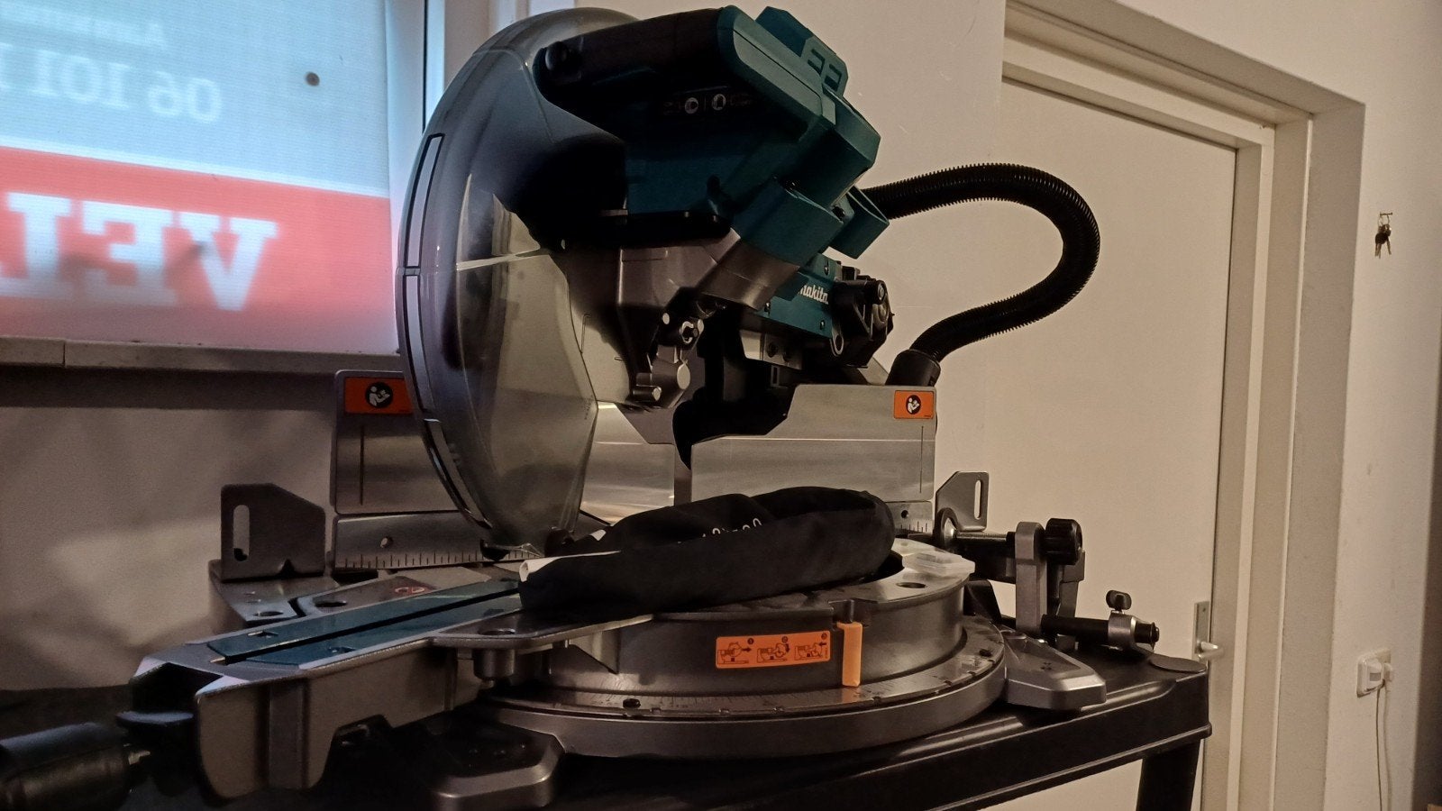 Makita LSG003G Afkortzaag Nieuw met AWS Zender, Ophalen, 70 mm of meer, Nieuw, Makita