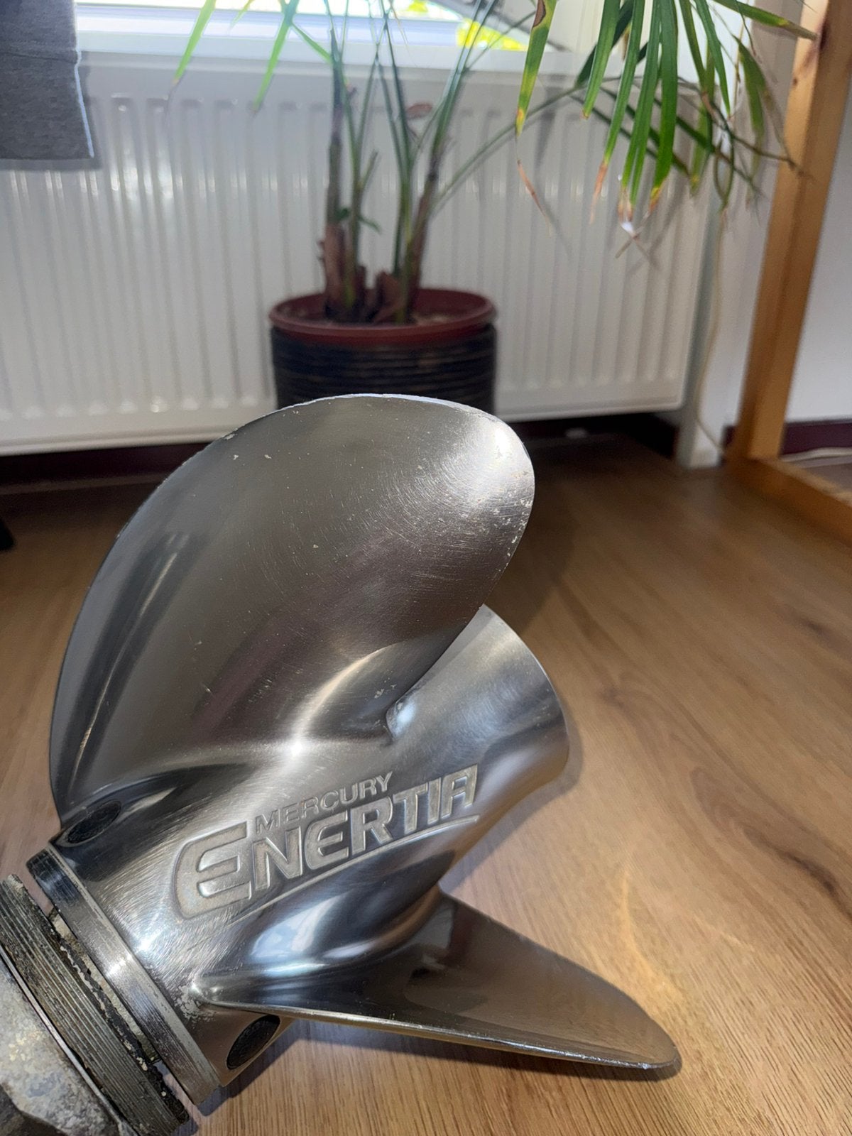 Mercury Inertia RVS schroef 18p  met aandrijfas, Watersport en Boten, Ophalen of Verzenden, Gebruikt, Motor en Techniek, Motorboot