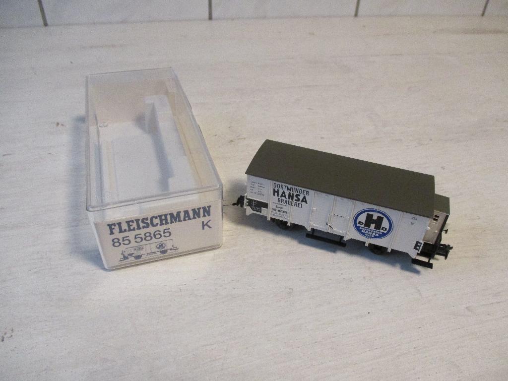Fleischmann Gesloten Goederen wagon Hansa + Remmershuis, Hobby en Vrije tijd, Modeltreinen | H0, Ophalen, Gelijkstroom, Fleischmann