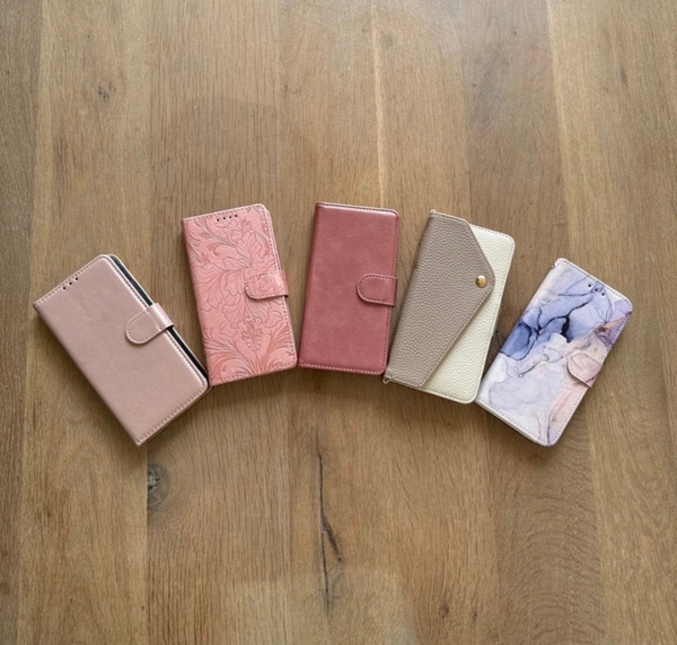 Iphone 13 /13 pro wallet case hoesjes, Ophalen of Verzenden, Zo goed als nieuw, Overige modellen, Hoesje of Tasje