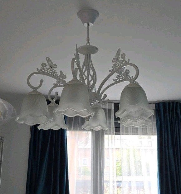 Lamp met 6 glazen kelkjes, Huis en Inrichting, Ophalen, Zo goed als nieuw, Metaal, E27 (groot)