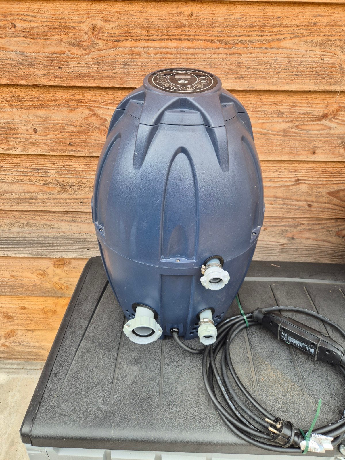 2 Bestway Jacuzzi Pompen met Verwarming, Ophalen, Gebruikt, Pomp, Opblaasbaar