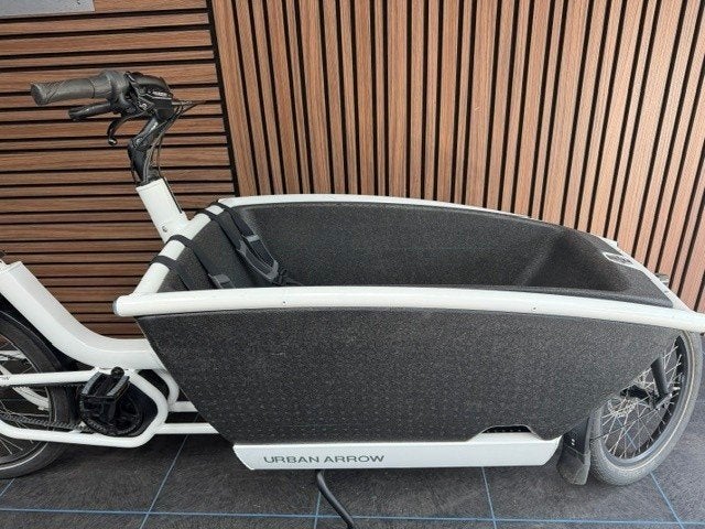 Urban Arrow Familie Bakfiets met Extra Sterke Motor, Fietsen en Brommers, Ophalen, Gebruikt, Urban Arrow