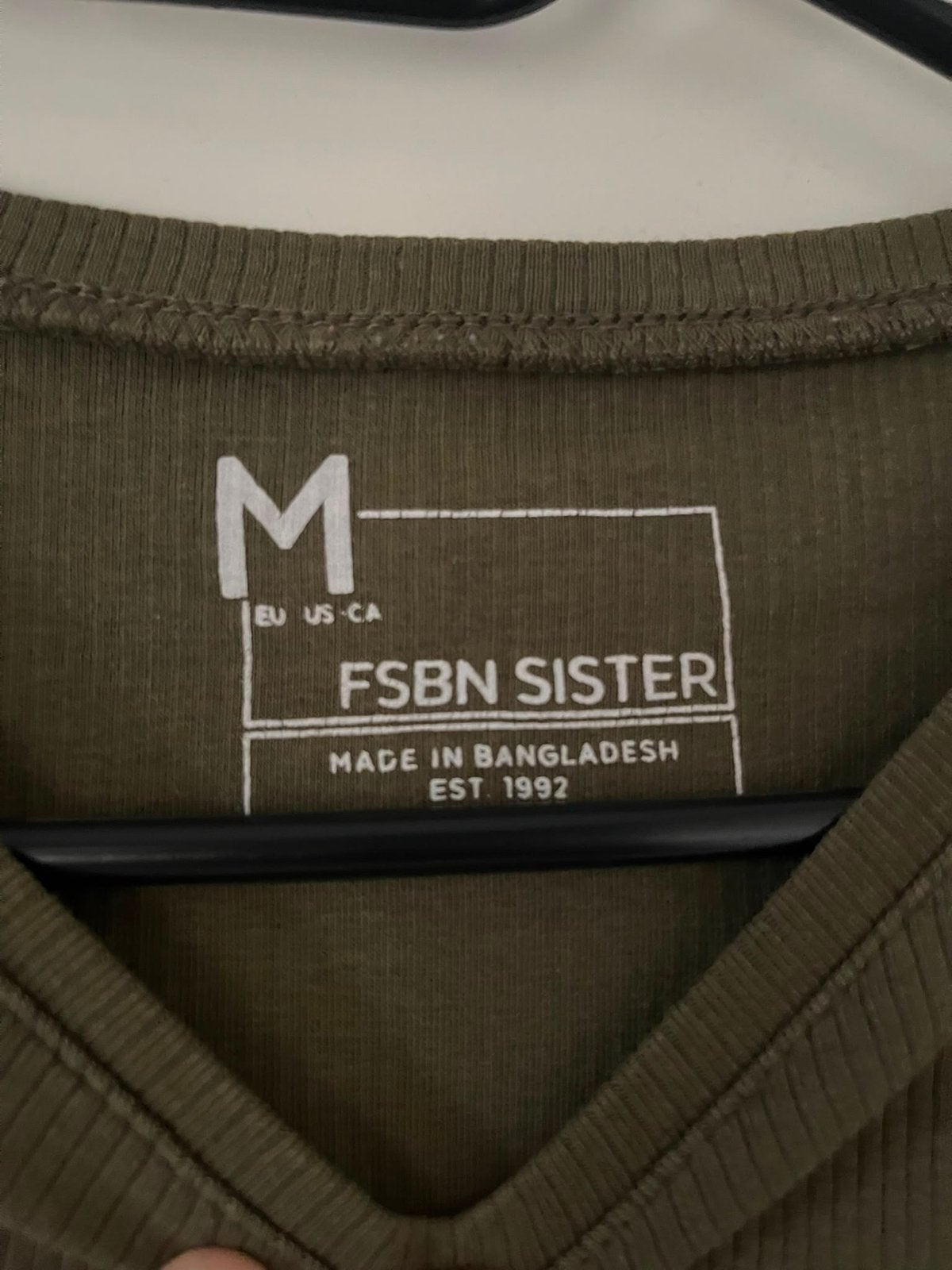 FSBN Sister geribbeld T-shirt - Maat M, Maat 38/40 (M), Verzenden, Korte mouw, Gedragen