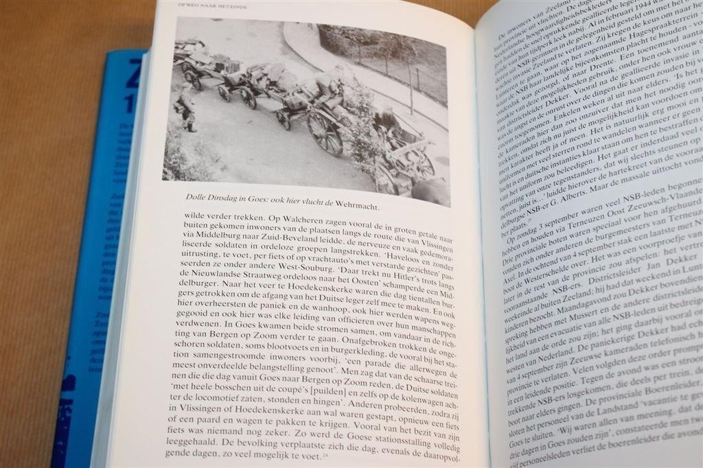 Zeeland 1940-1945 — Deel 2, Oorlogsgeschiedenis [1990], Ophalen of Verzenden, Zo goed als nieuw