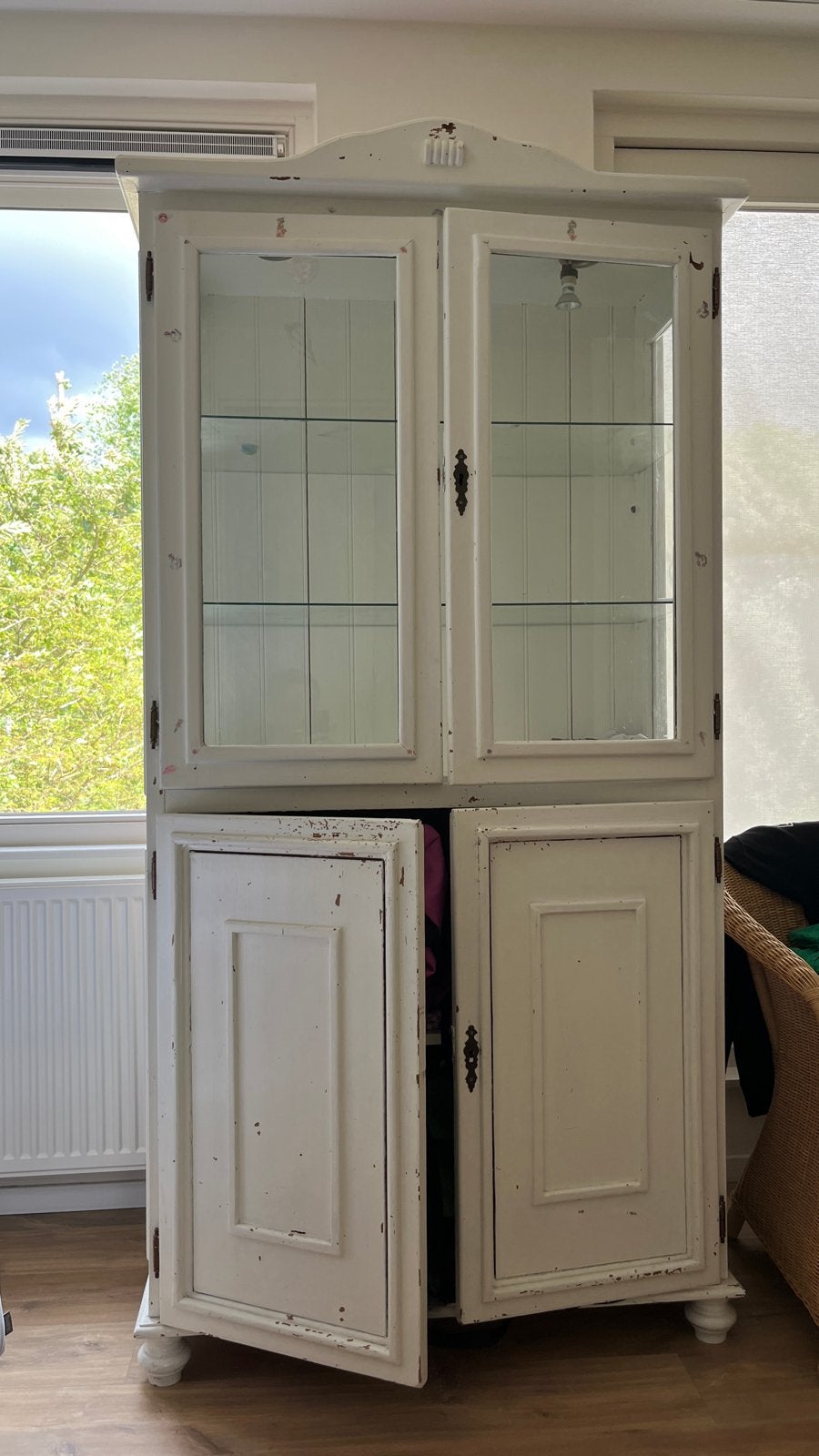 Witte grenen vitrinekast, Huis en Inrichting, Kasten | Vitrinekasten, Ophalen, Gebruikt, 50 tot 100 cm, 150 tot 200 cm