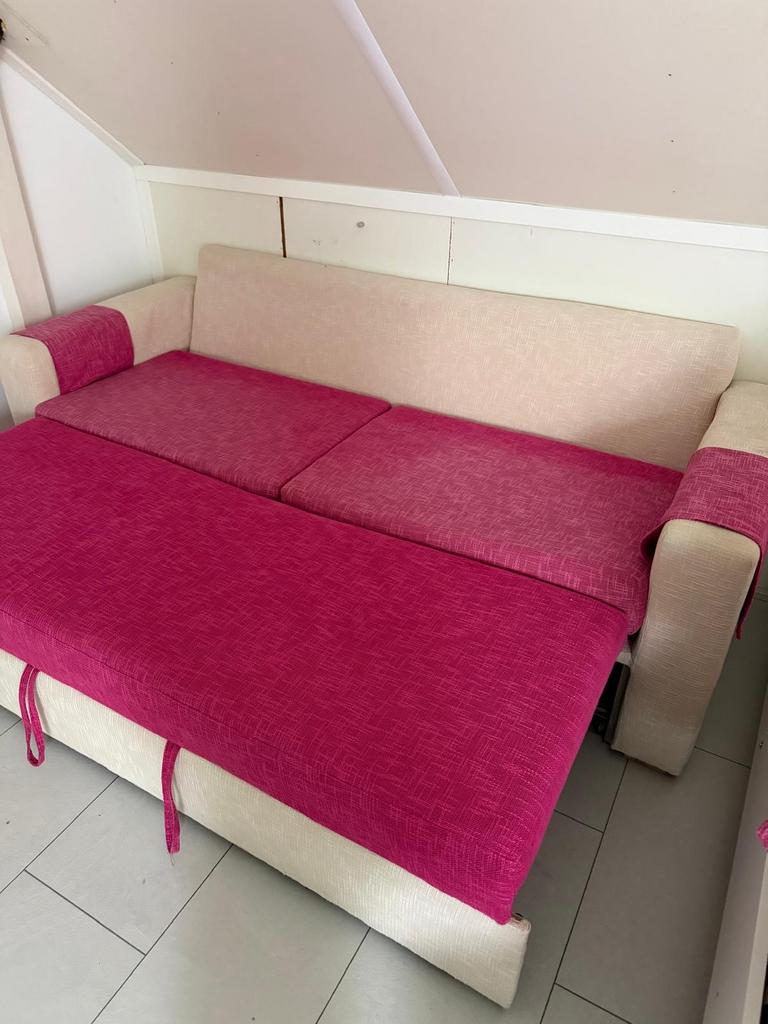 Slaapbank - uitklapbaar tot bed, Ophalen of Verzenden, Gebruikt, Tweepersoons, Overige maten