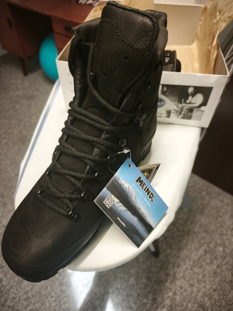 Meindl Gevecht M1 Men Gore-Tex Laarzen Maat 42.5, Zwart, Nieuw, Ophalen of Verzenden, Wandelschoenen of Bergschoenen