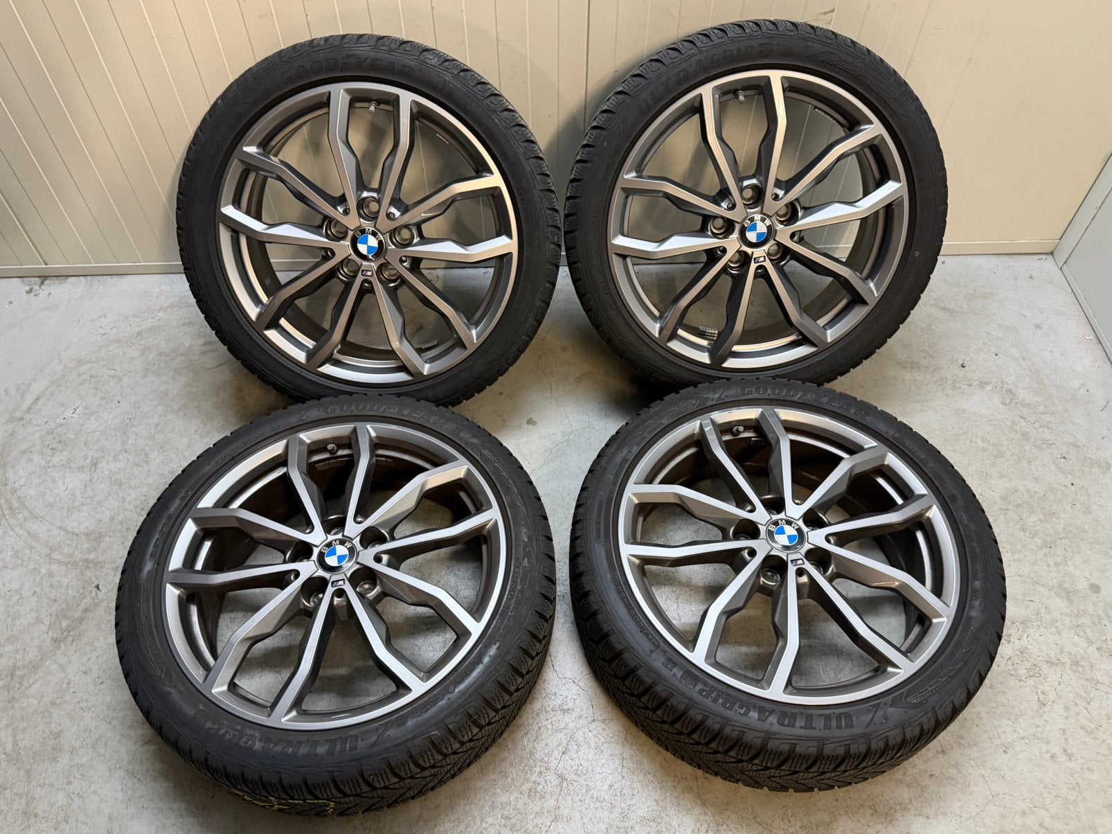 Originele BMW F40 F44 18 inch 711M Goodyear winter * 21/22, Ophalen, 18 inch, Gebruikt, Banden en Velgen