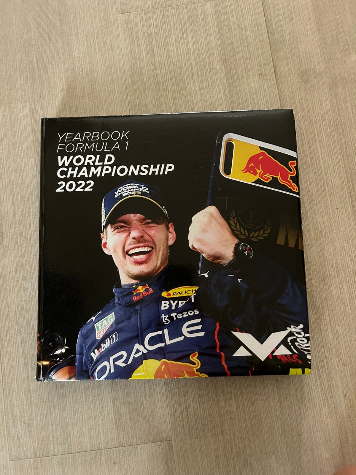 Jaarboek Max Verstappen 2022, Ophalen of Verzenden, Zo goed als nieuw, Formule 1