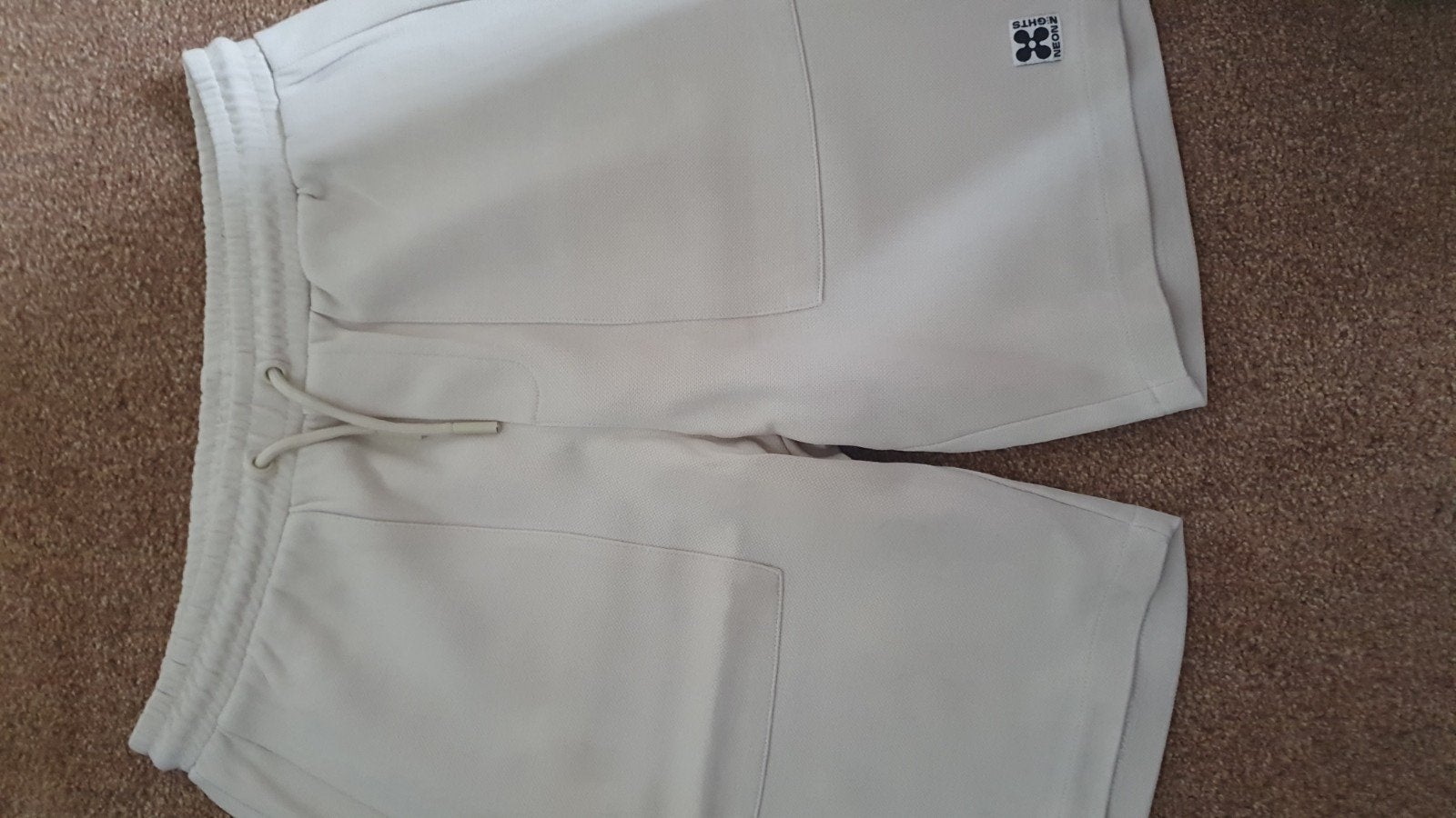 Beige Shoeby korte broek maat 170-176, Broek, Ophalen of Verzenden, Zo goed als nieuw, Shoeby
