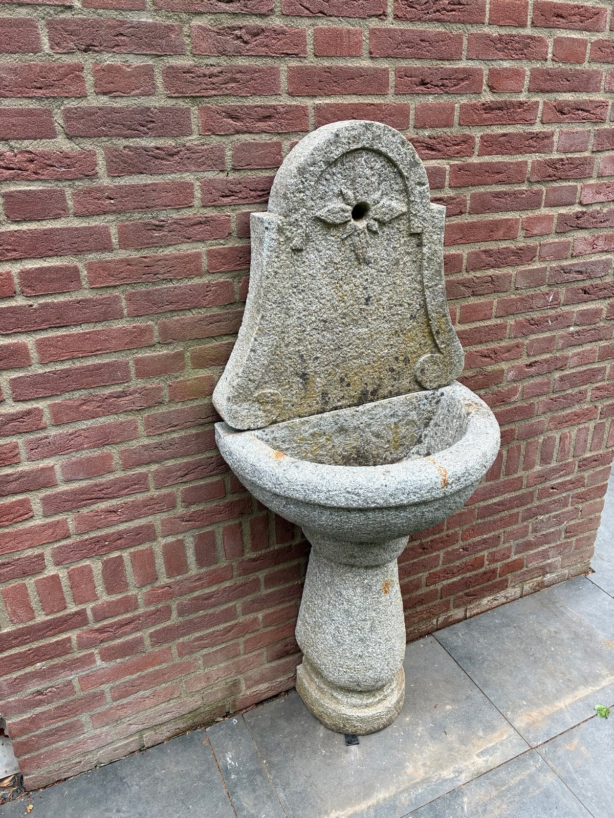 Antieke stenen fontein voor buiten, Ophalen, Gebruikt, Fontein