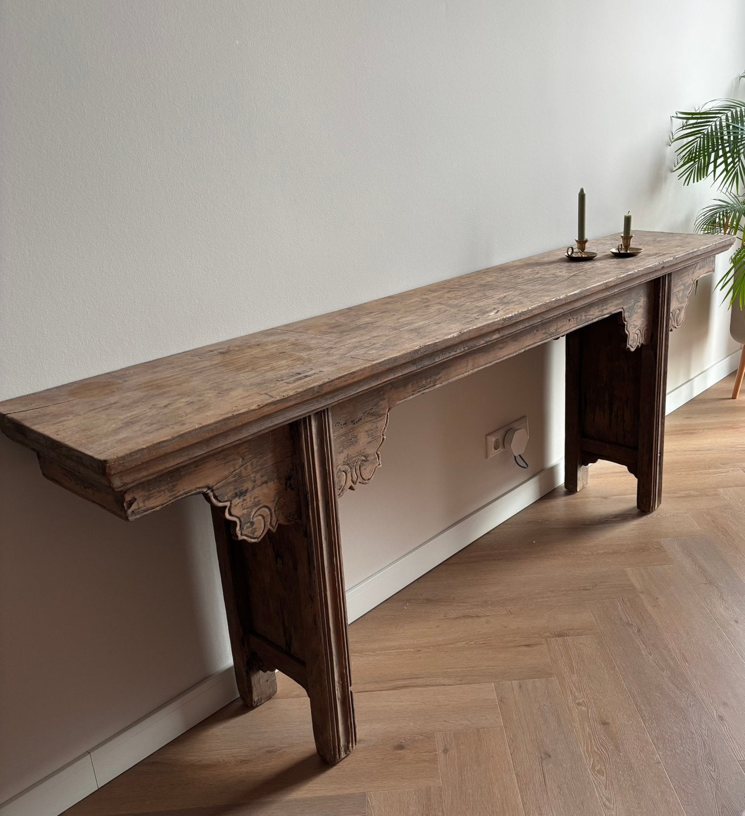 Sidetable Indonesisch hout, Huis en Inrichting, Tafels | Sidetables, Ophalen, 200 cm of meer, Zo goed als nieuw, 25 tot 50 cm