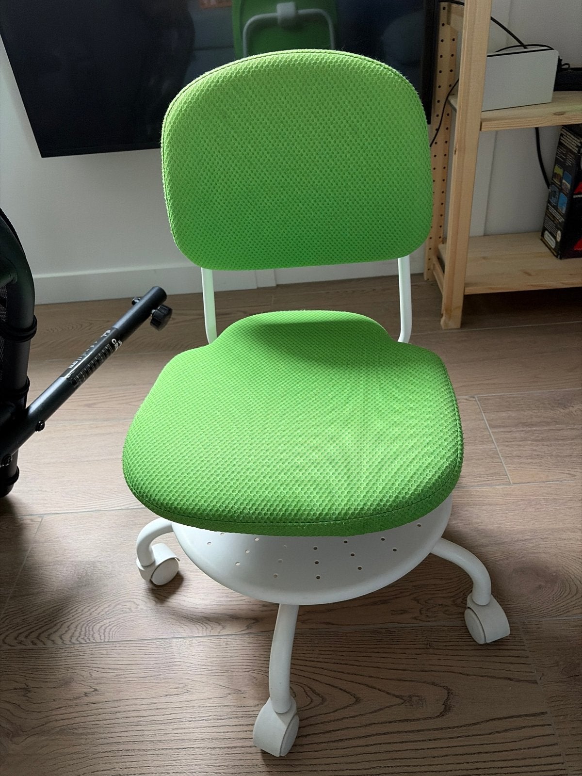 IKEA VIMUND kinderbureaustoel - appelgroen, Ophalen of Verzenden, Zo goed als nieuw, Stoel(en)
